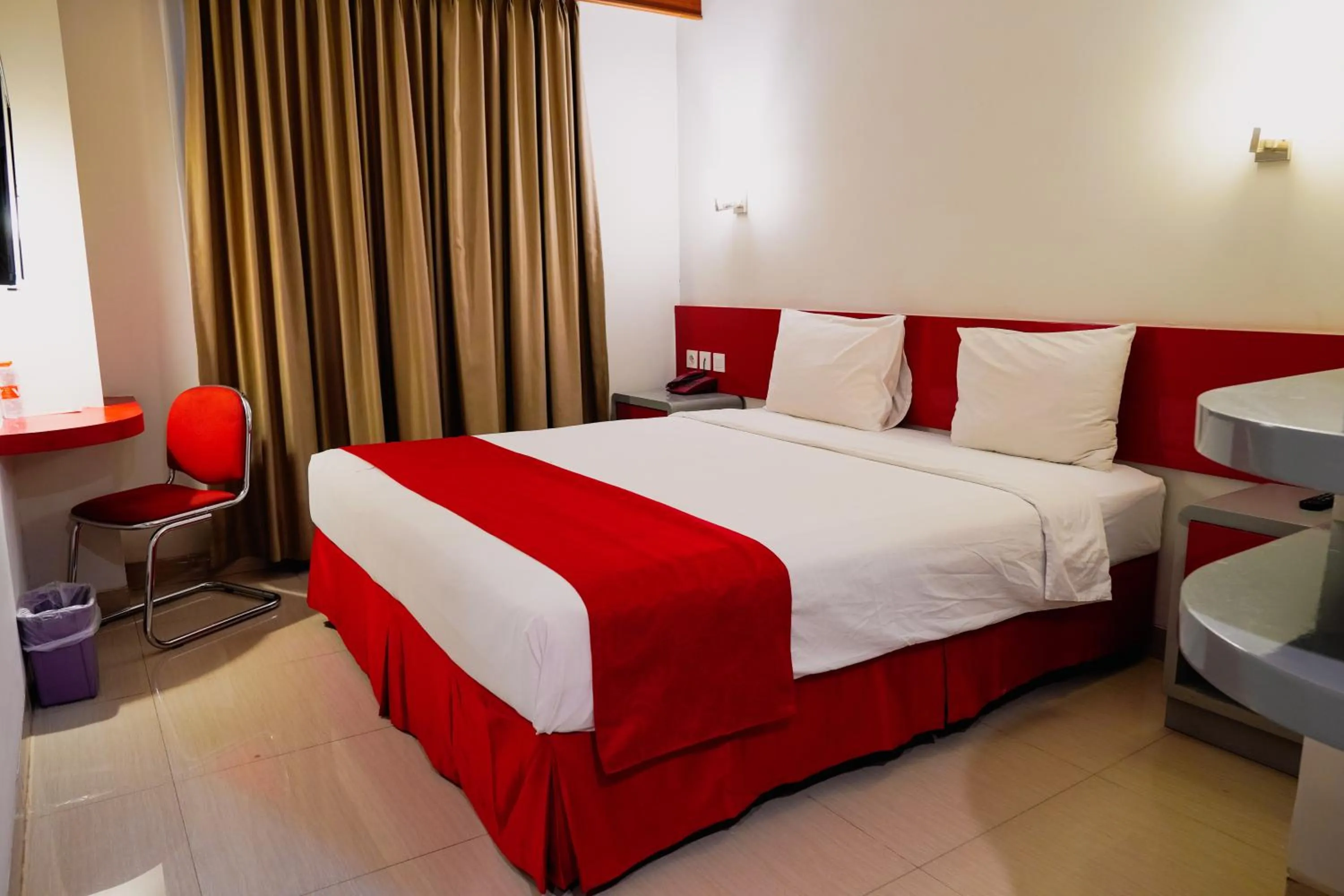 Bed in Brothers Inn Solo Baru