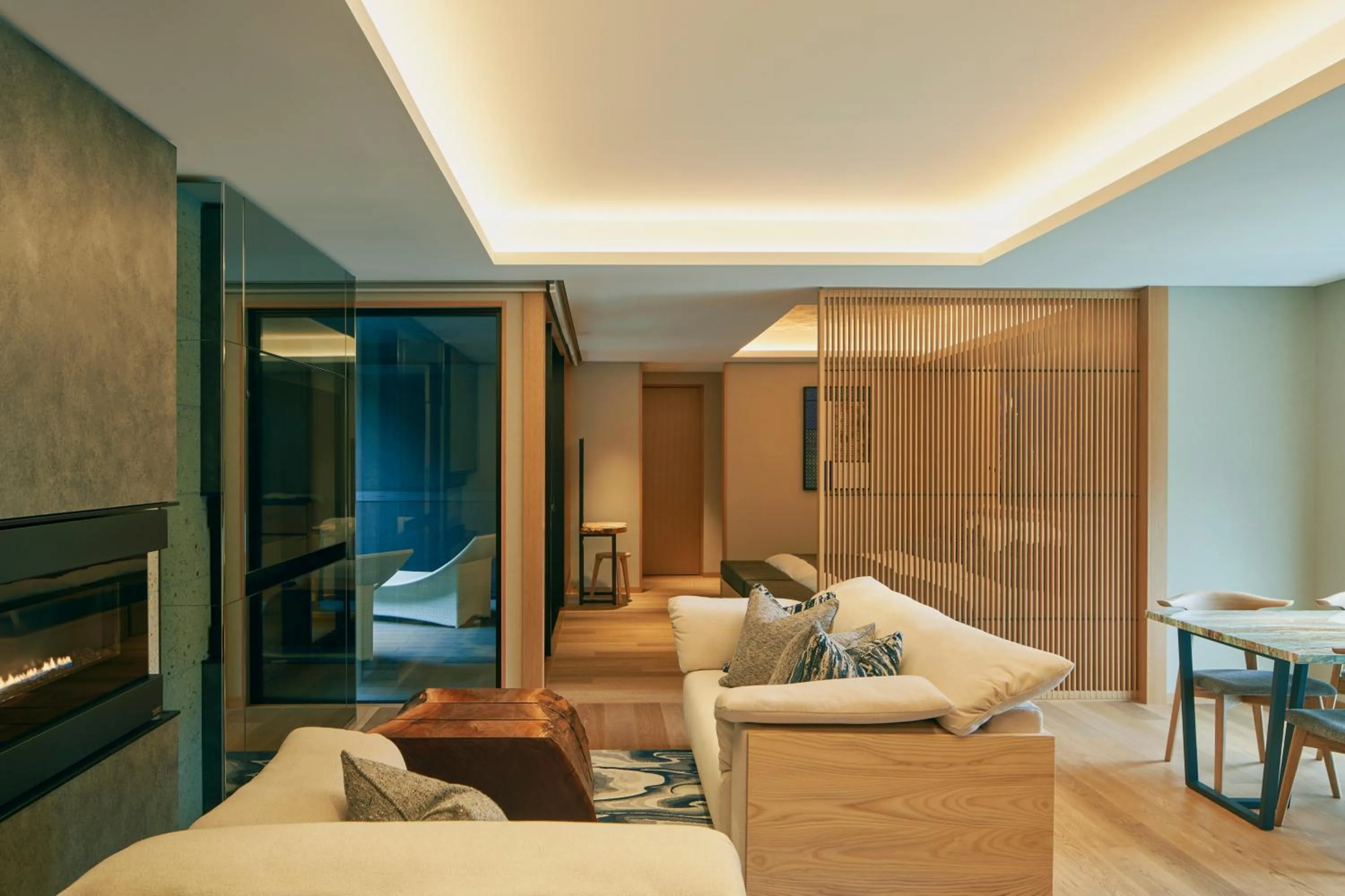 Living room in ESPACIO The Hakone Geihinkan Rin-Poh-Ki-Ryu