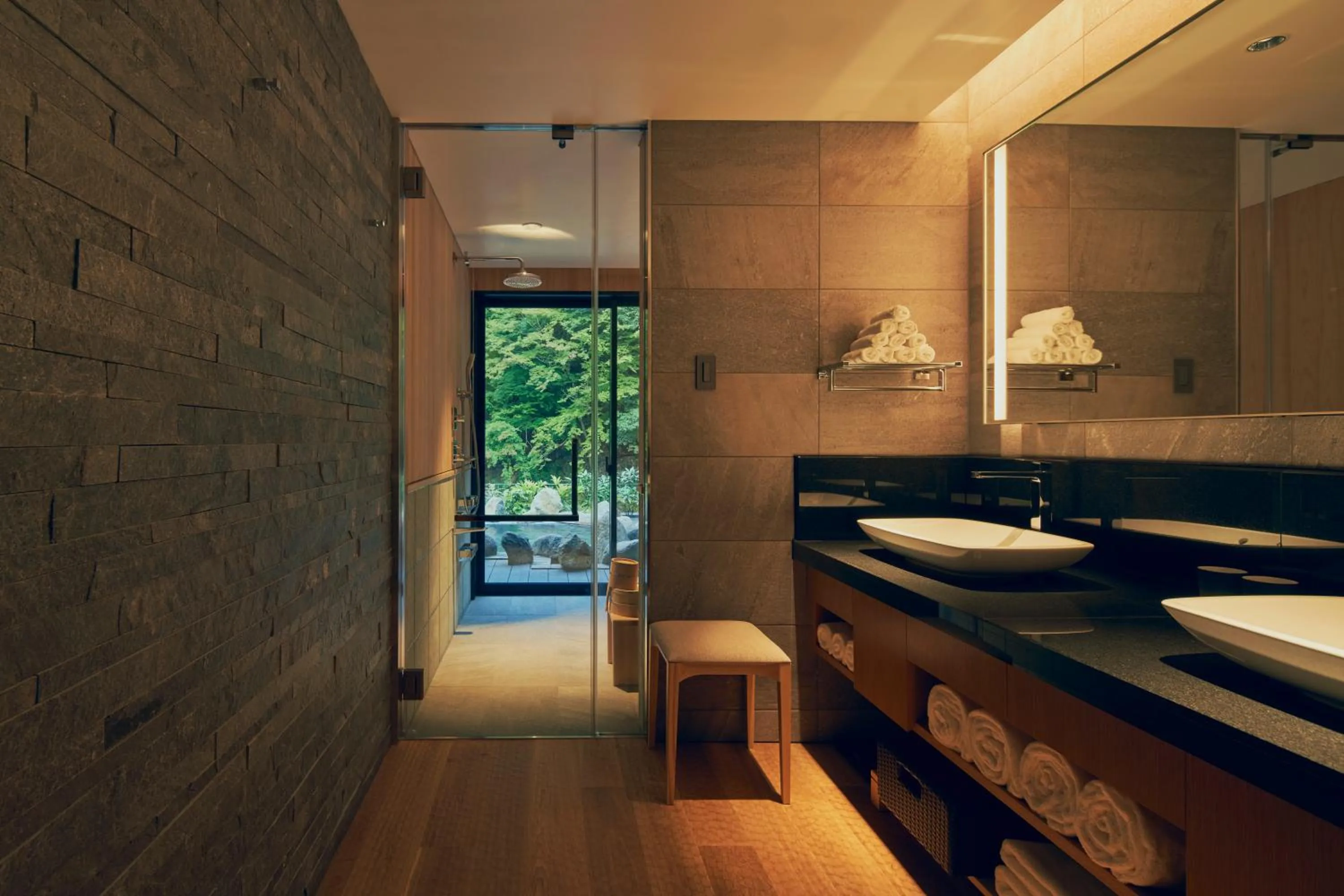 Bathroom in ESPACIO The Hakone Geihinkan Rin-Poh-Ki-Ryu