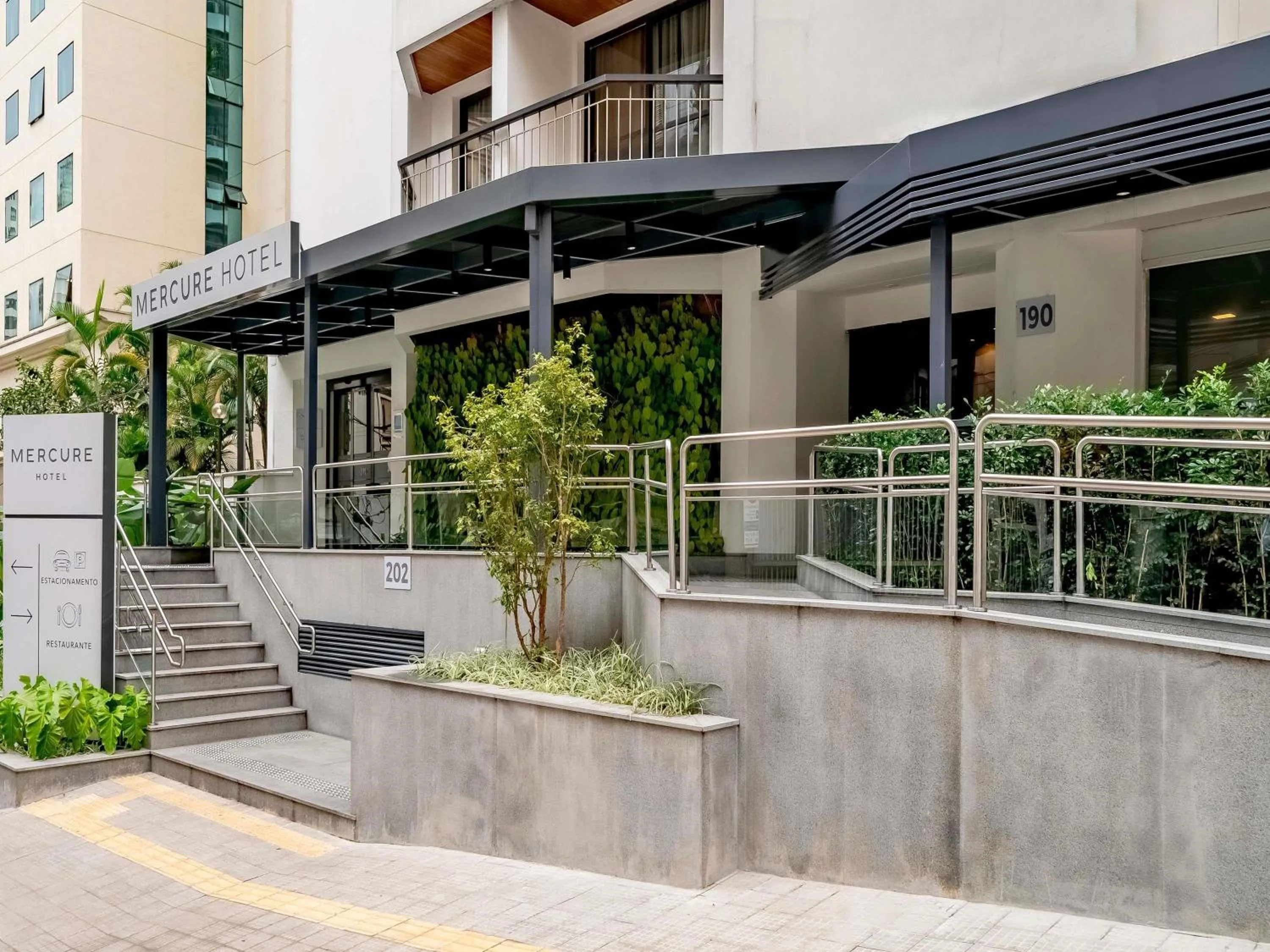 Property building in Mercure Sao Paulo Alamedas