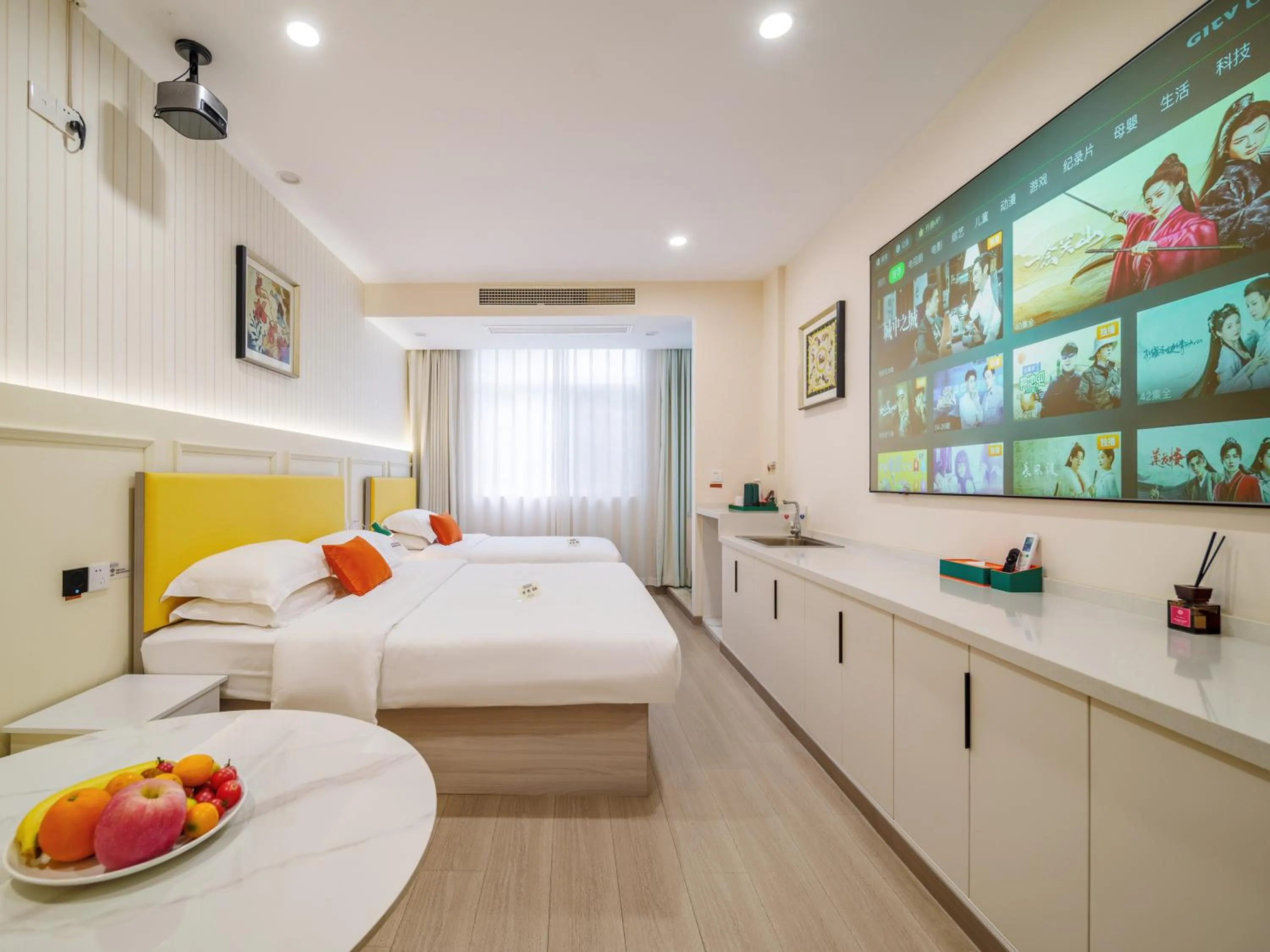 Photo of the whole room, Bed in Orient Rose International Hotel