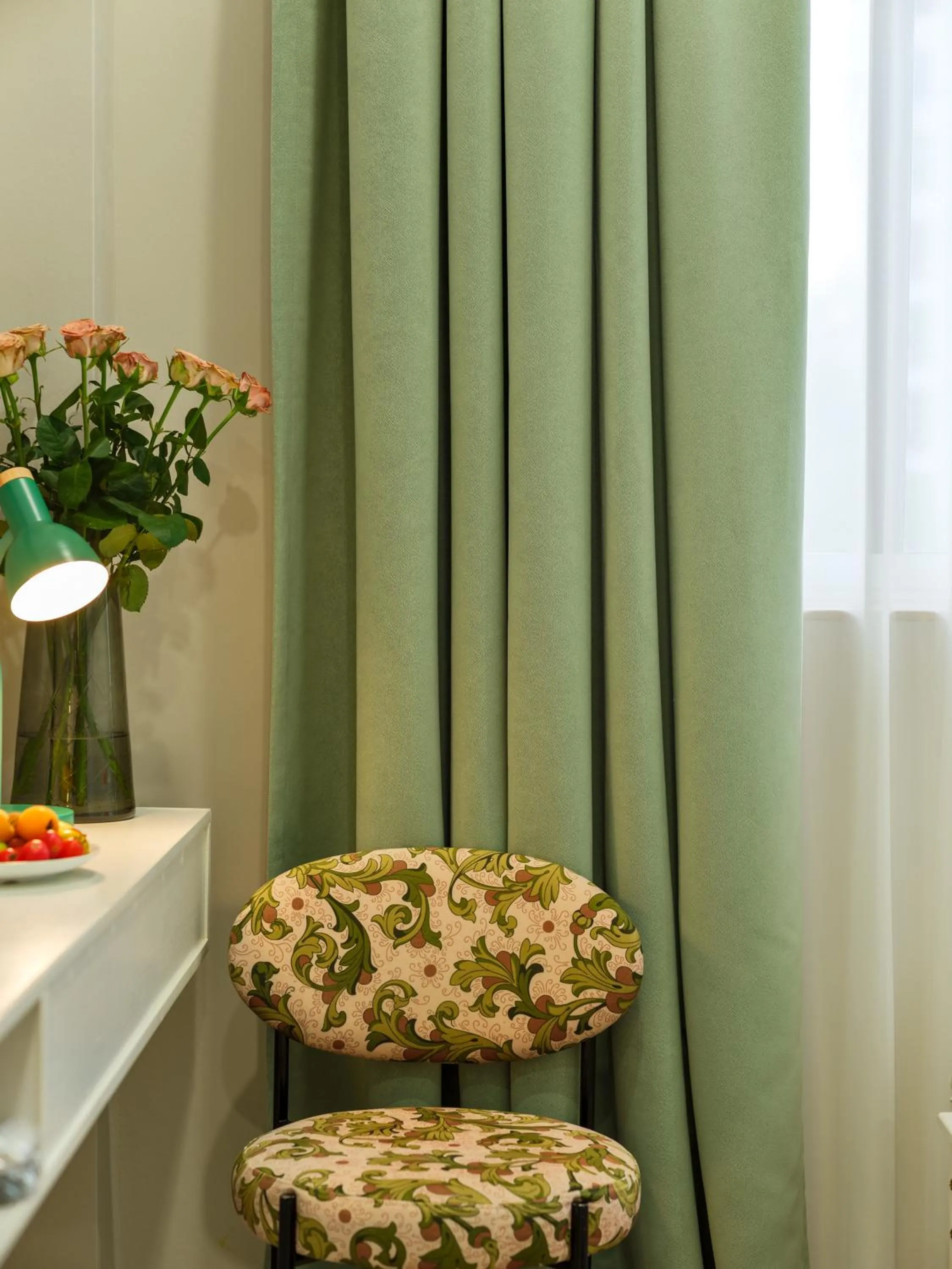 Decorative detail in Orient Rose International Hotel