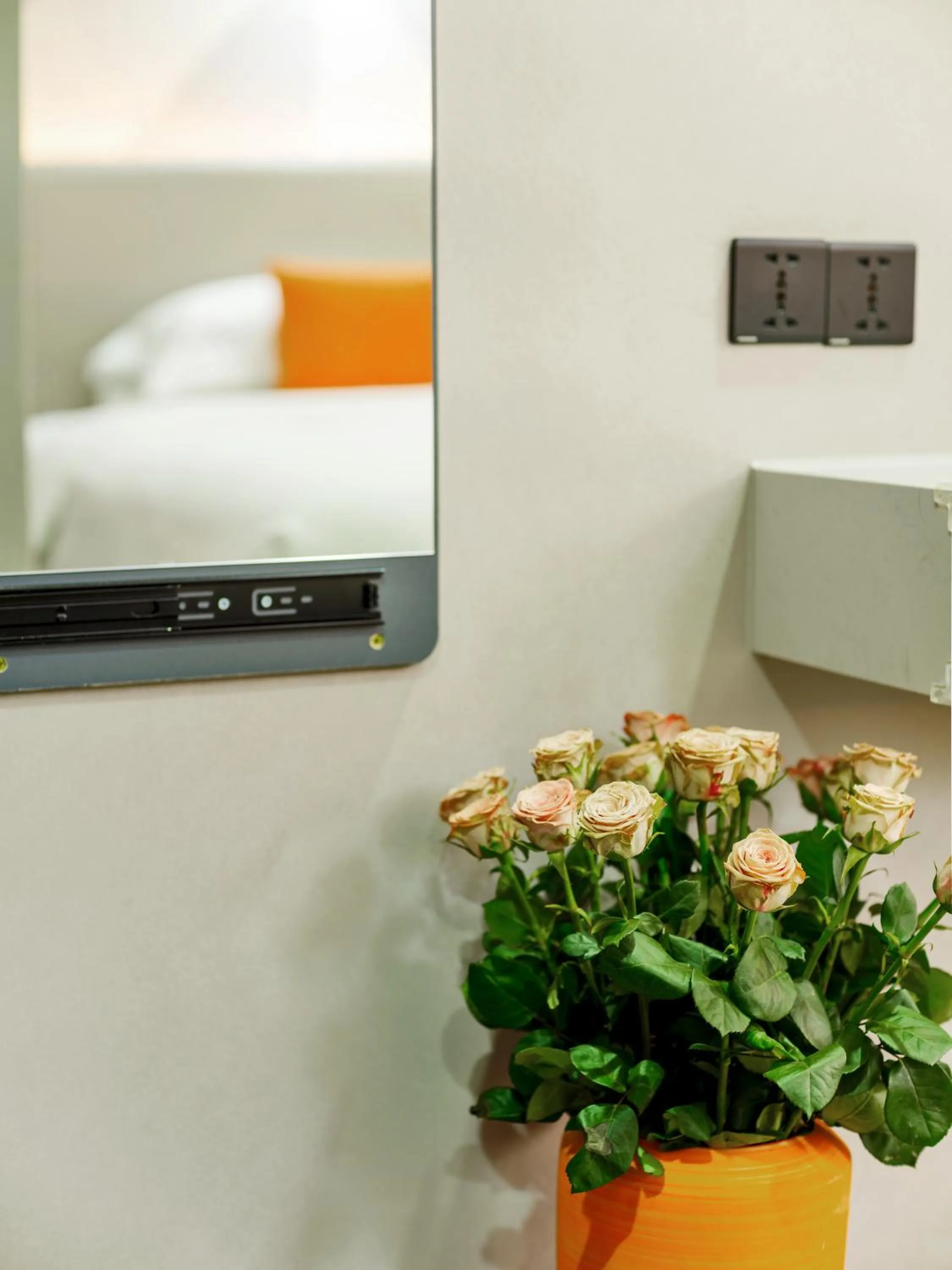 Decorative detail, Bed in Orient Rose International Hotel