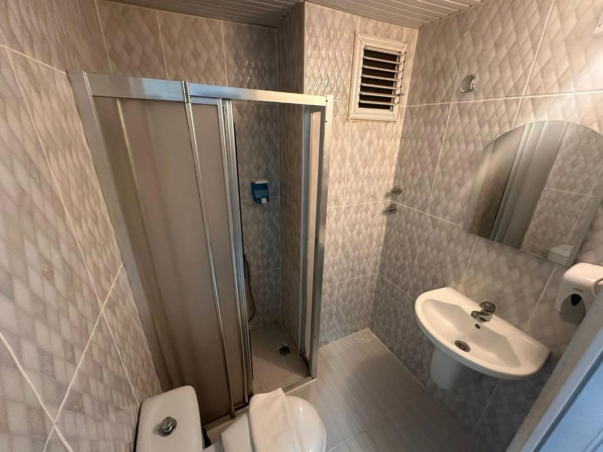 Bathroom in Royal Ezel Hotel