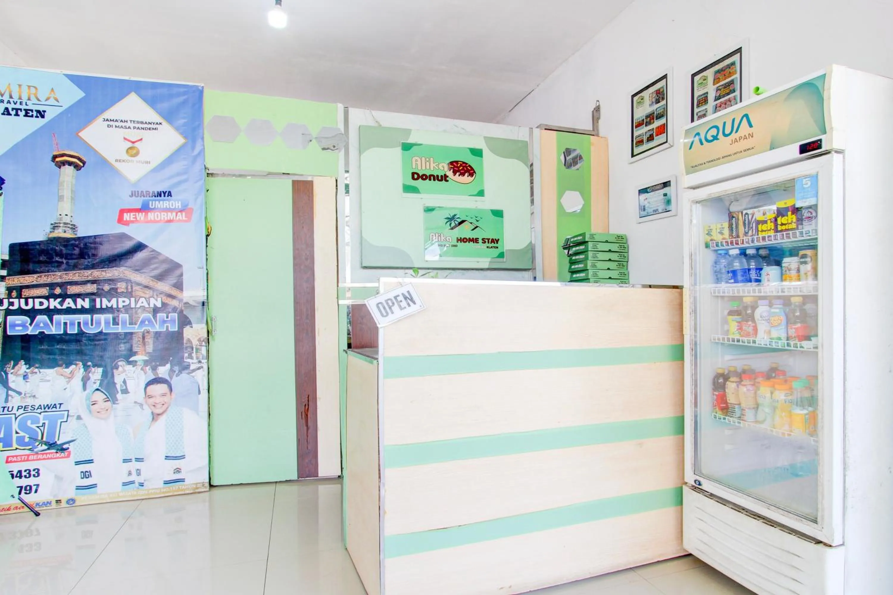 Lobby or reception in Capital O 93829 Alika Homestay Syariah