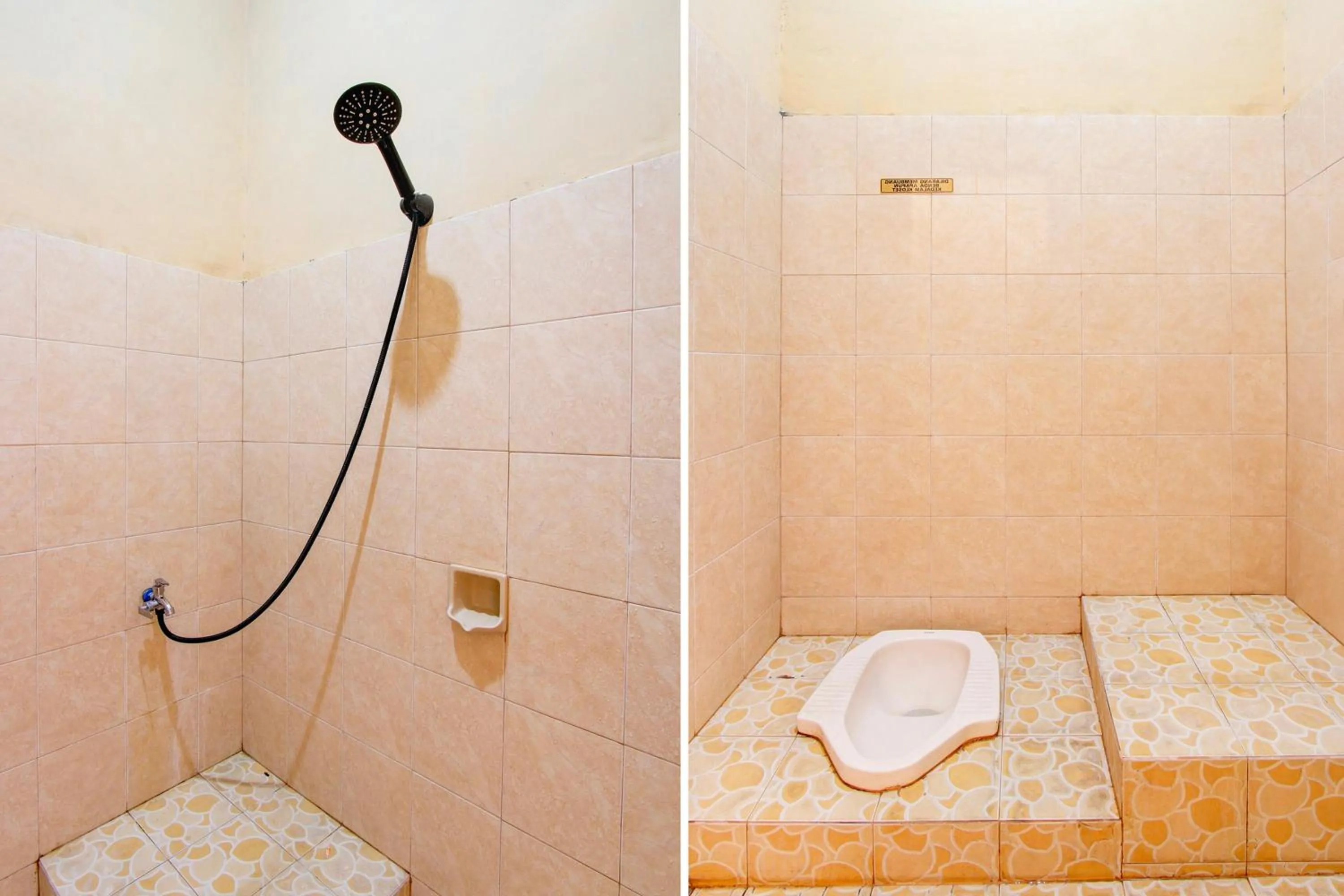 Bathroom in Hotel O Delia Inn Syariah