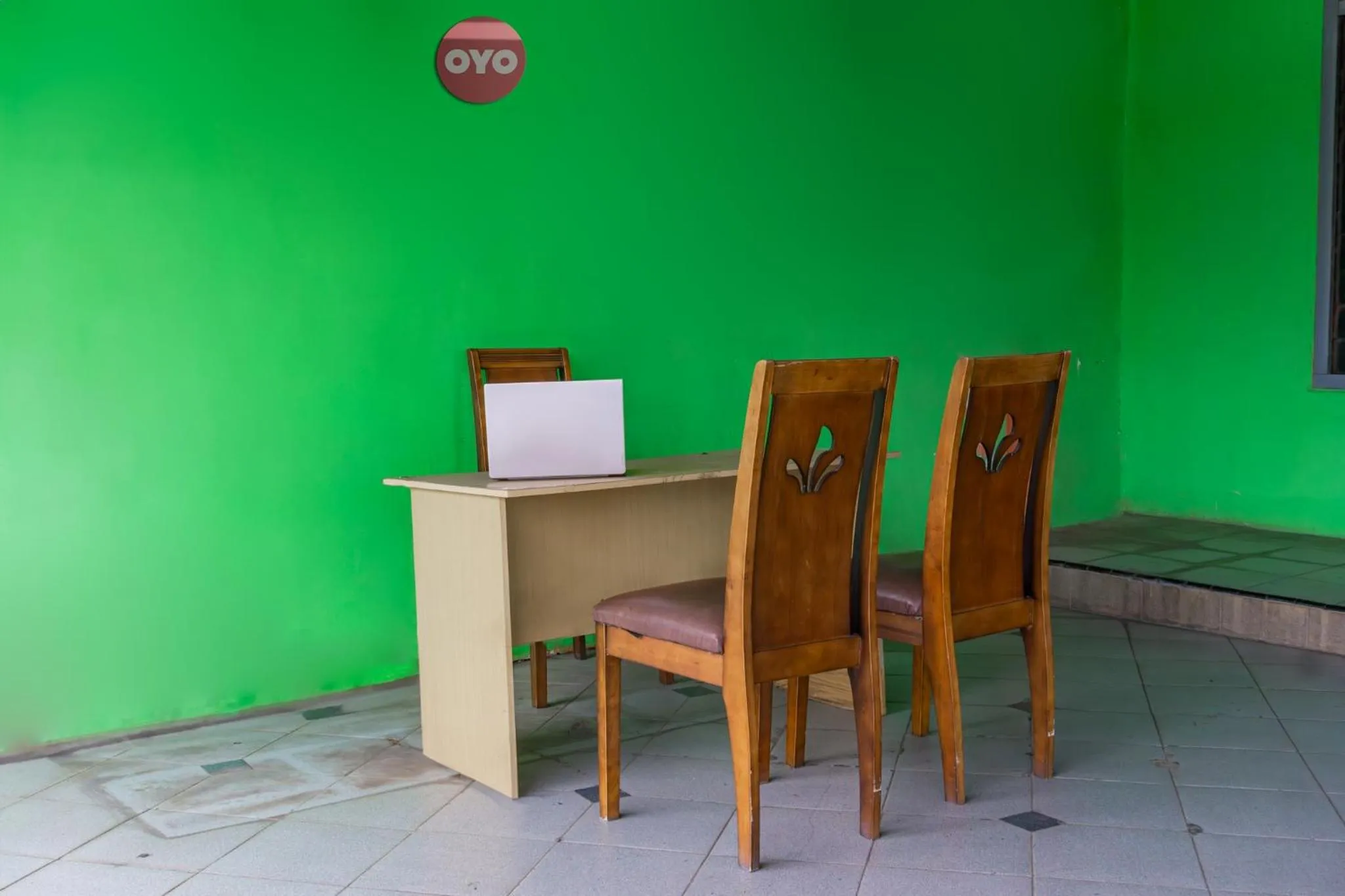 Lobby or reception in Hotel O Guest House Amanda Syariah