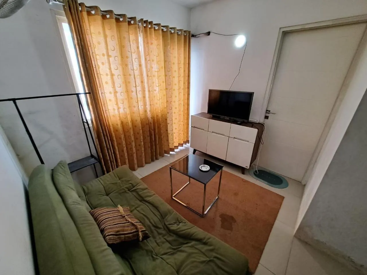 Bedroom in OYO Life 93855 Apartement The Jarrdin By Apt Property