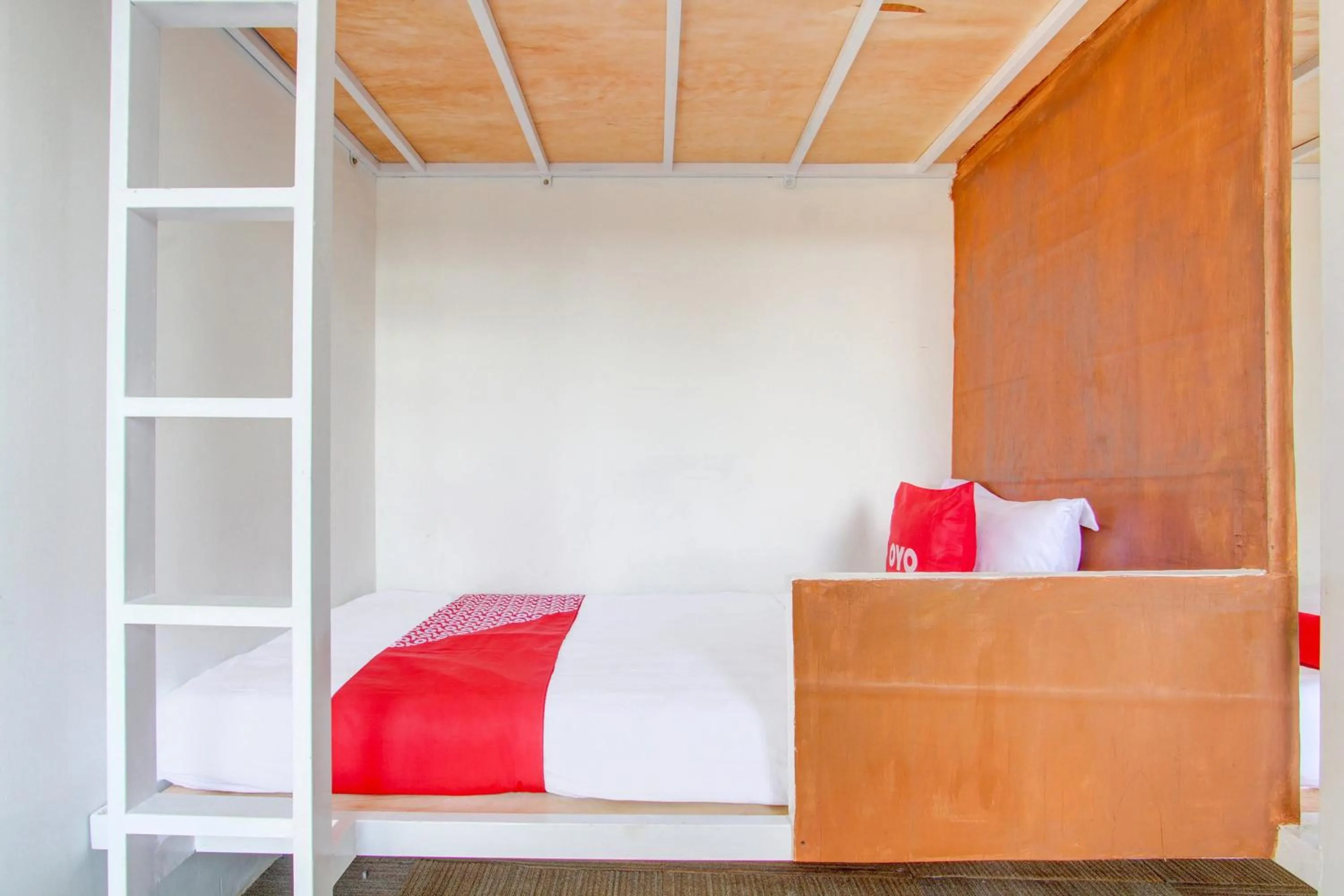 Bedroom, Bed in Hotel O Wonosobo Bunkbed