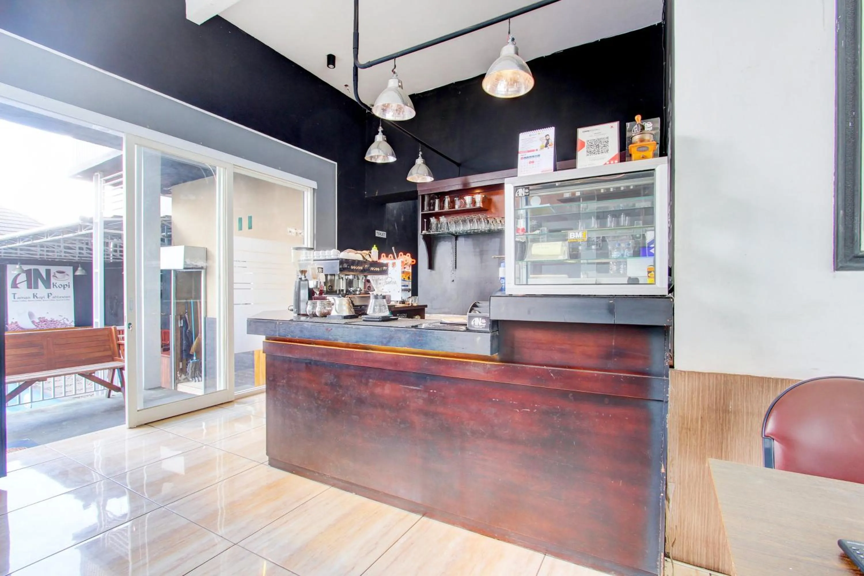 Lobby or reception in Hotel O Wonosobo Bunkbed