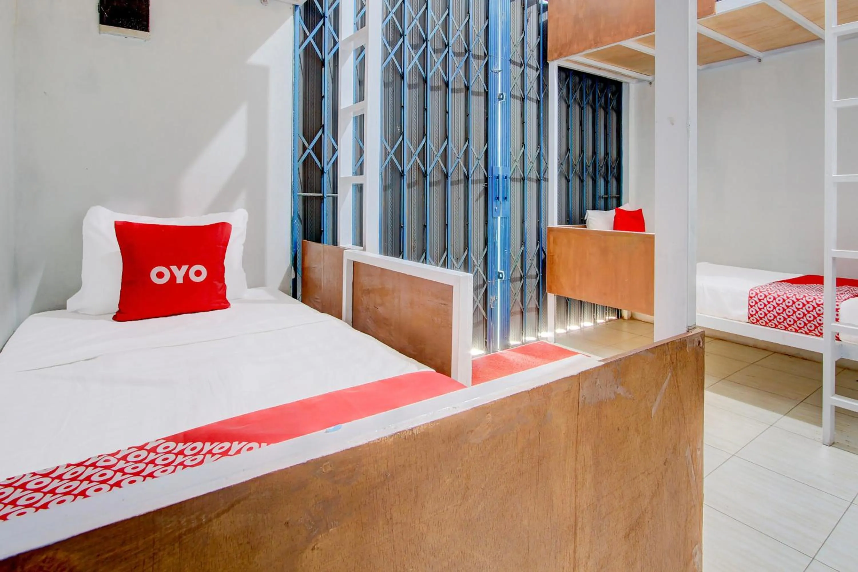 Bedroom, Bed in Hotel O Wonosobo Bunkbed