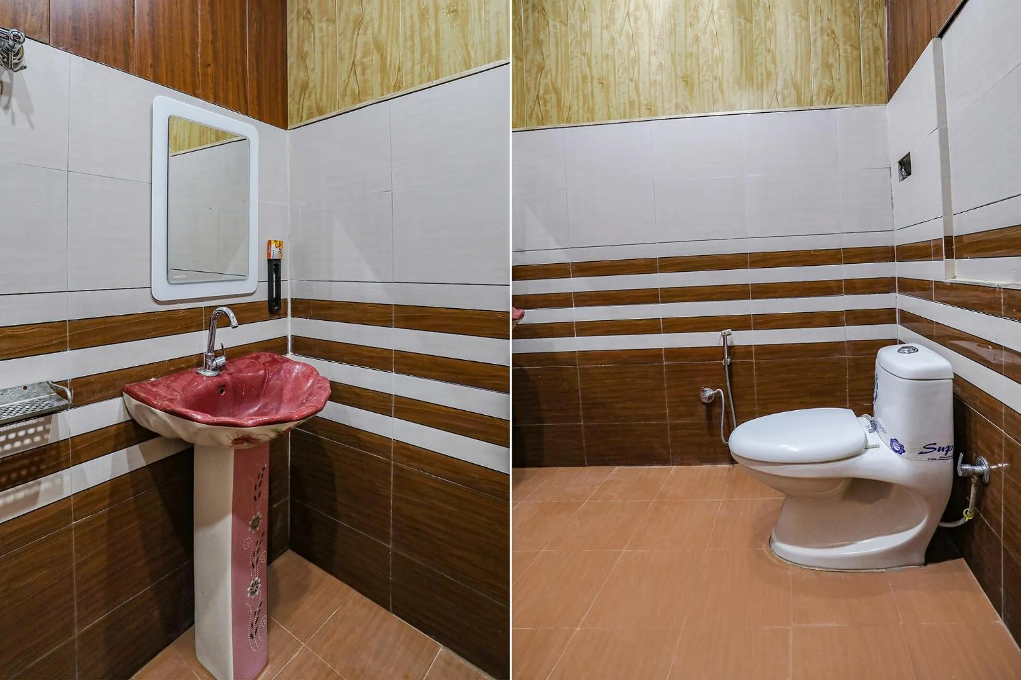 Bathroom in Via Shree Ram Aadhar 900 Mtr from Ram mandir