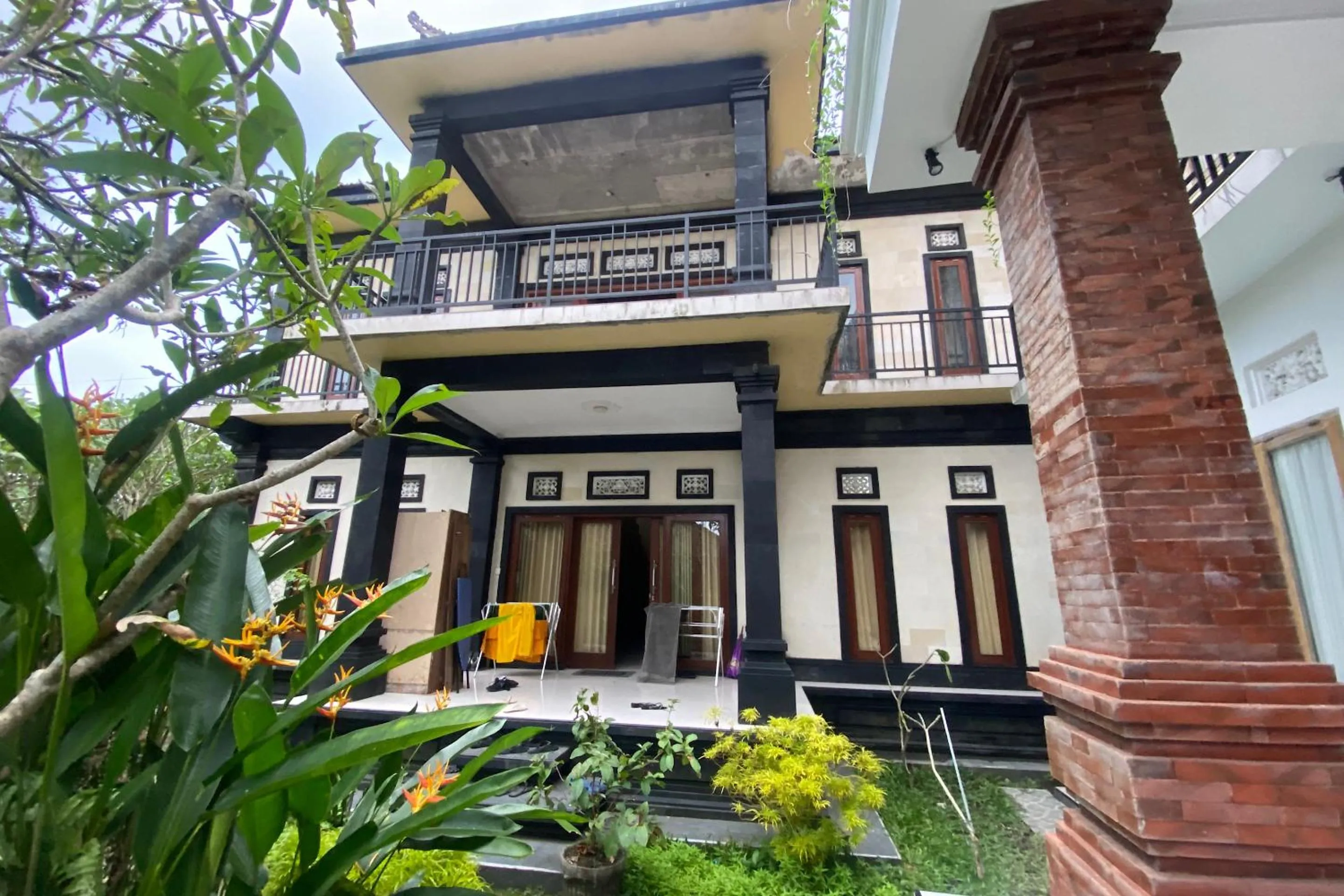 Capital O 93844 Arta Adi Homestay NearBali Zoo