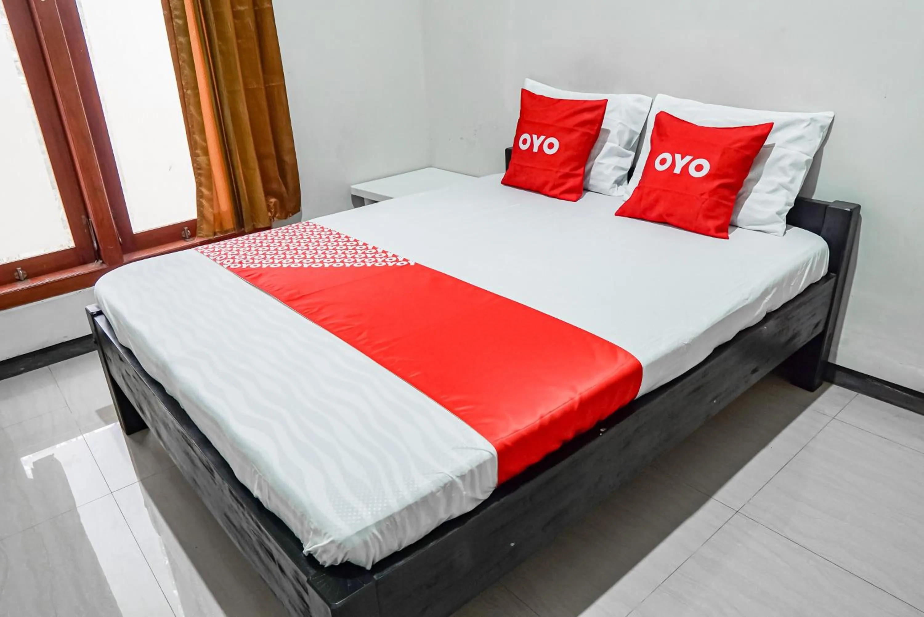 Bedroom, Bed in Hotel O Regina Homestay Syariah