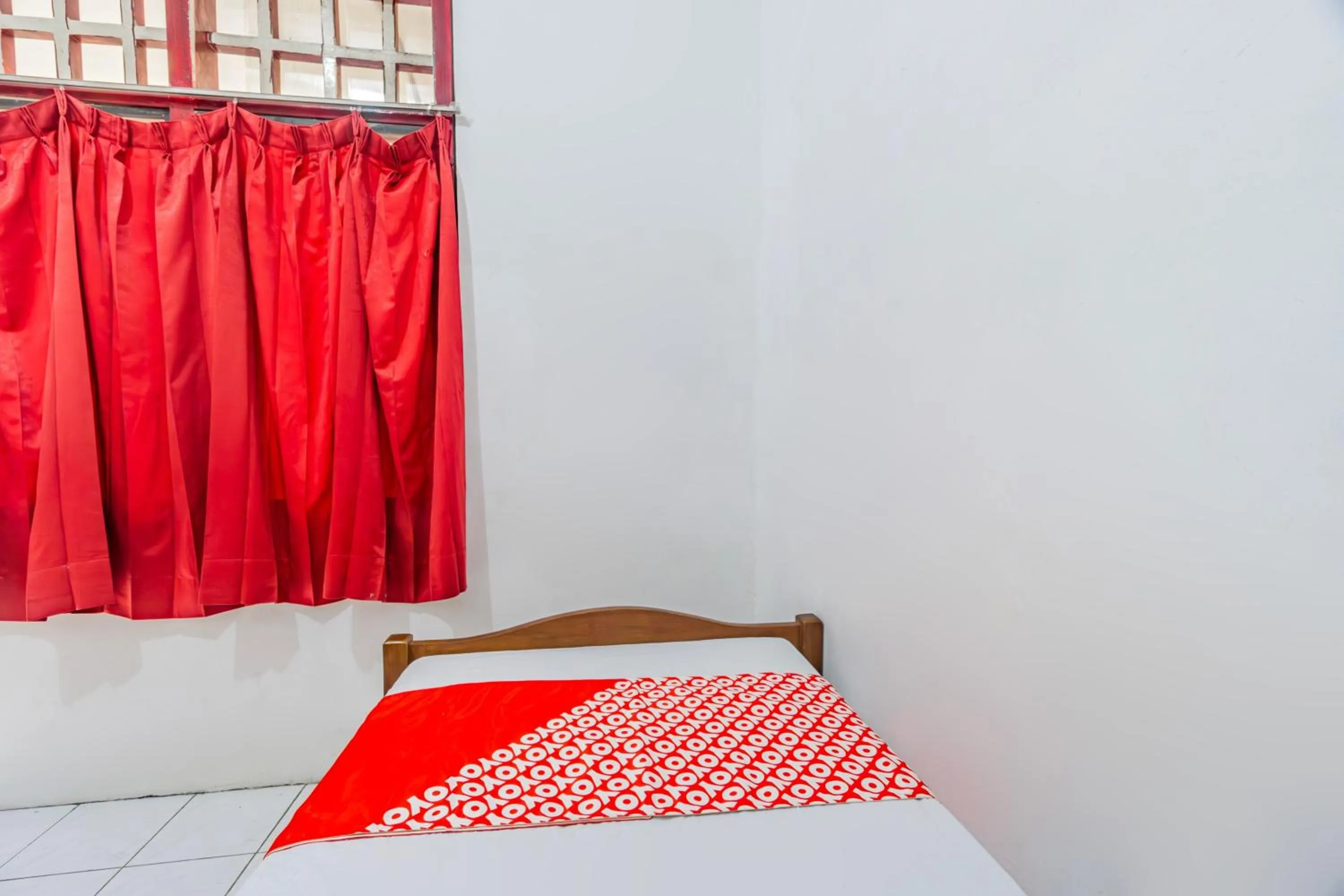 Bedroom, Bed in Hotel O Regina Homestay Syariah