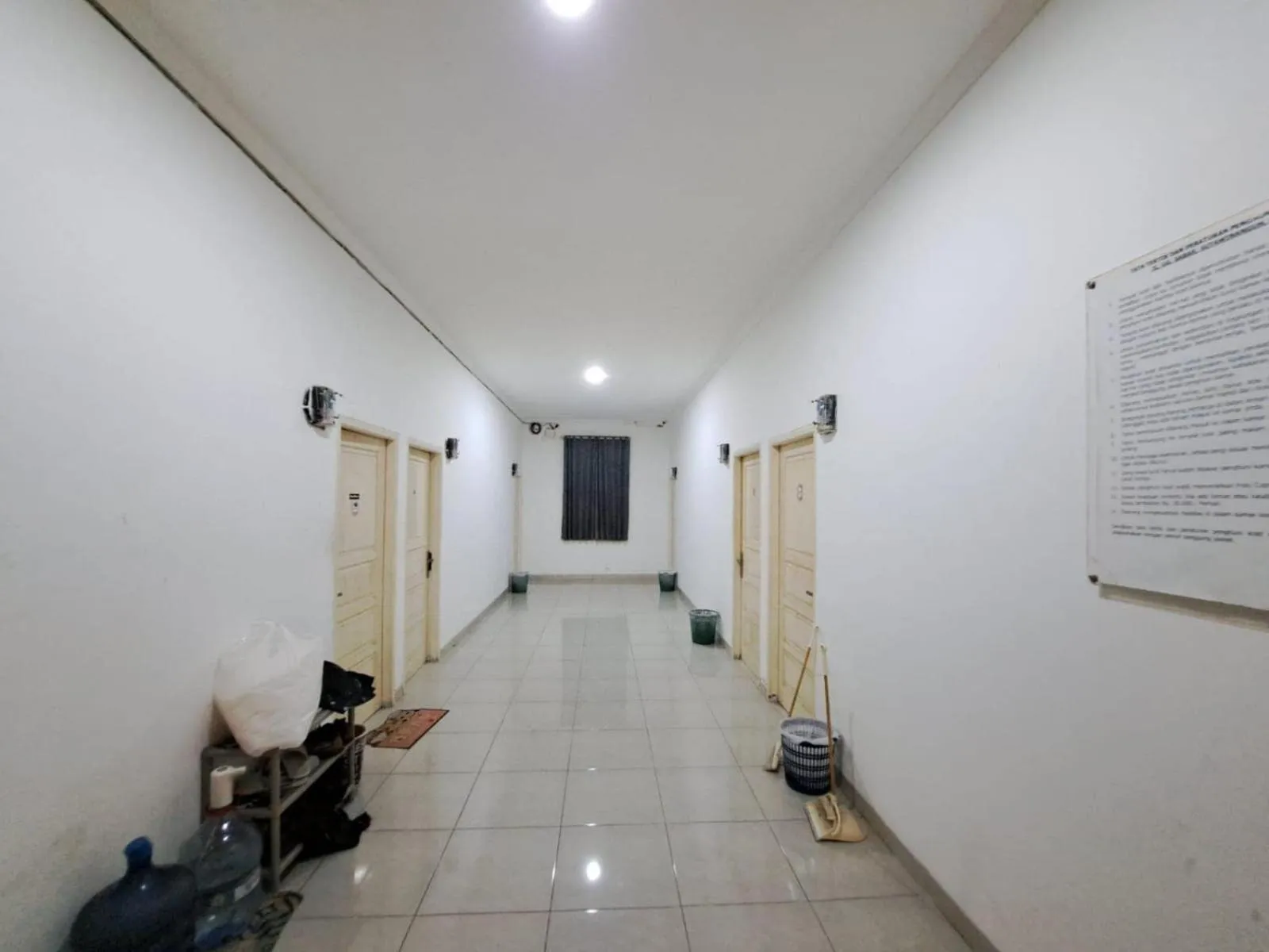 Lobby or reception in OYO 93870 Damai Guest House Cirebon