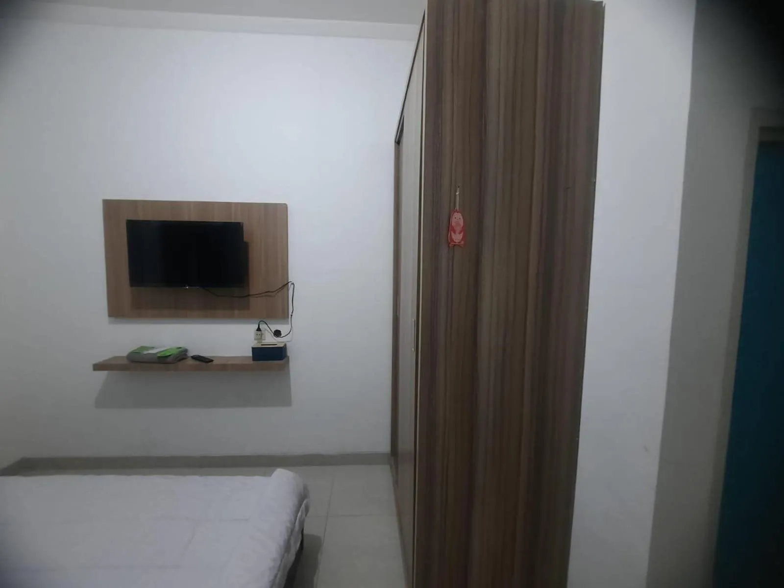 Bedroom in OYO 93870 Damai Guest House Cirebon