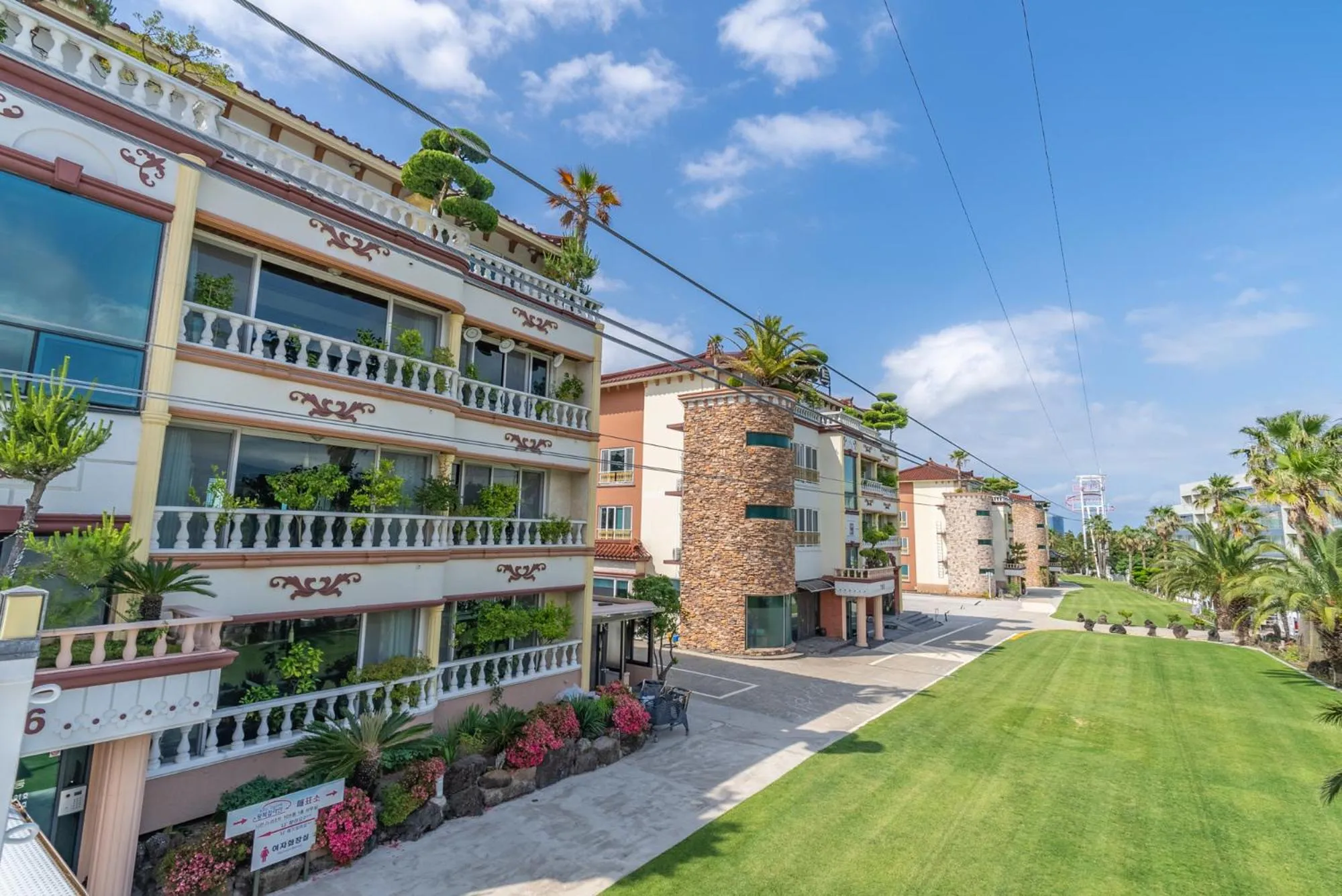 Property building in Jeju Nine Resort