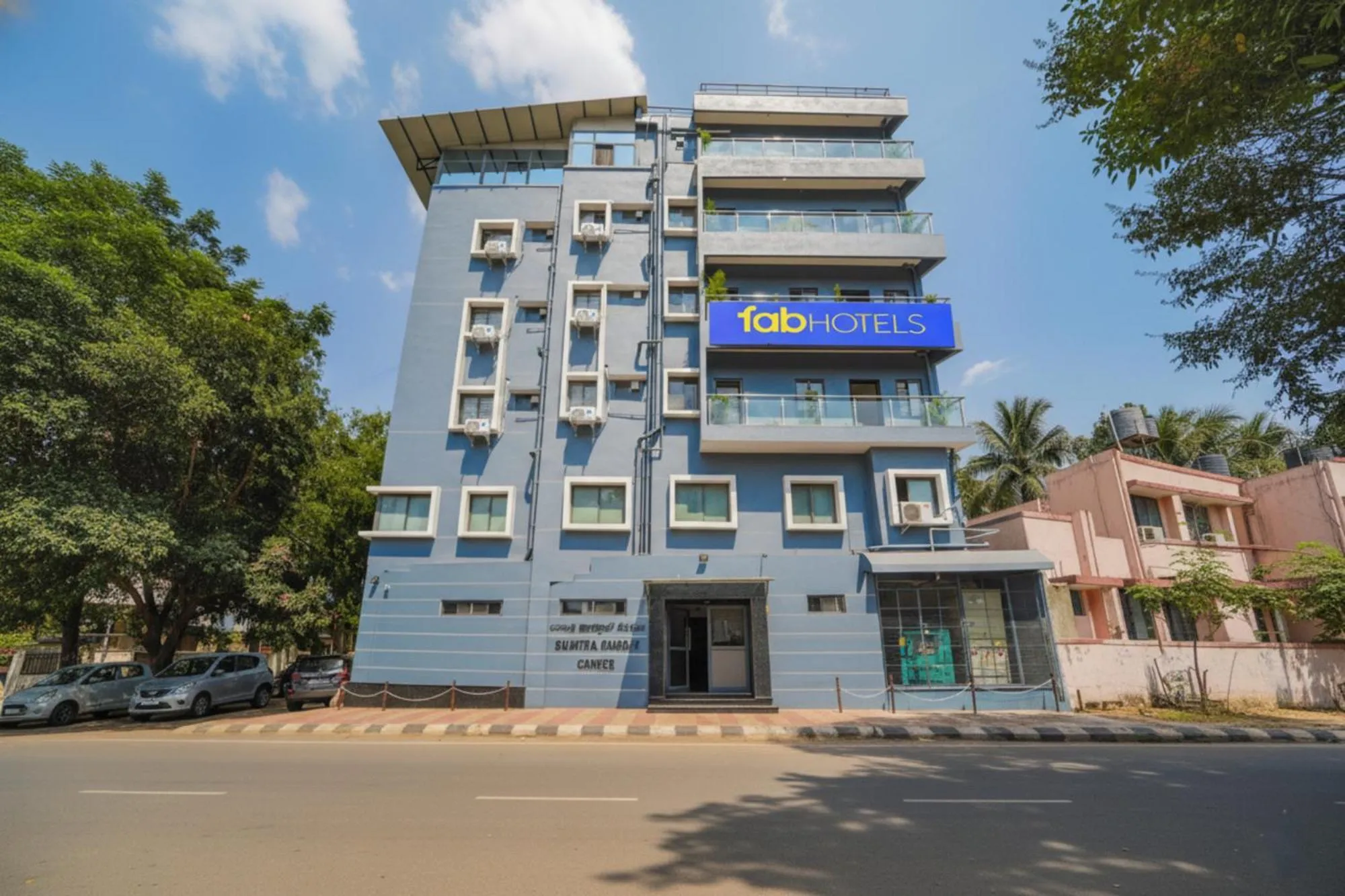 Property building in Via Metro Suites - Nr ESI Hospital