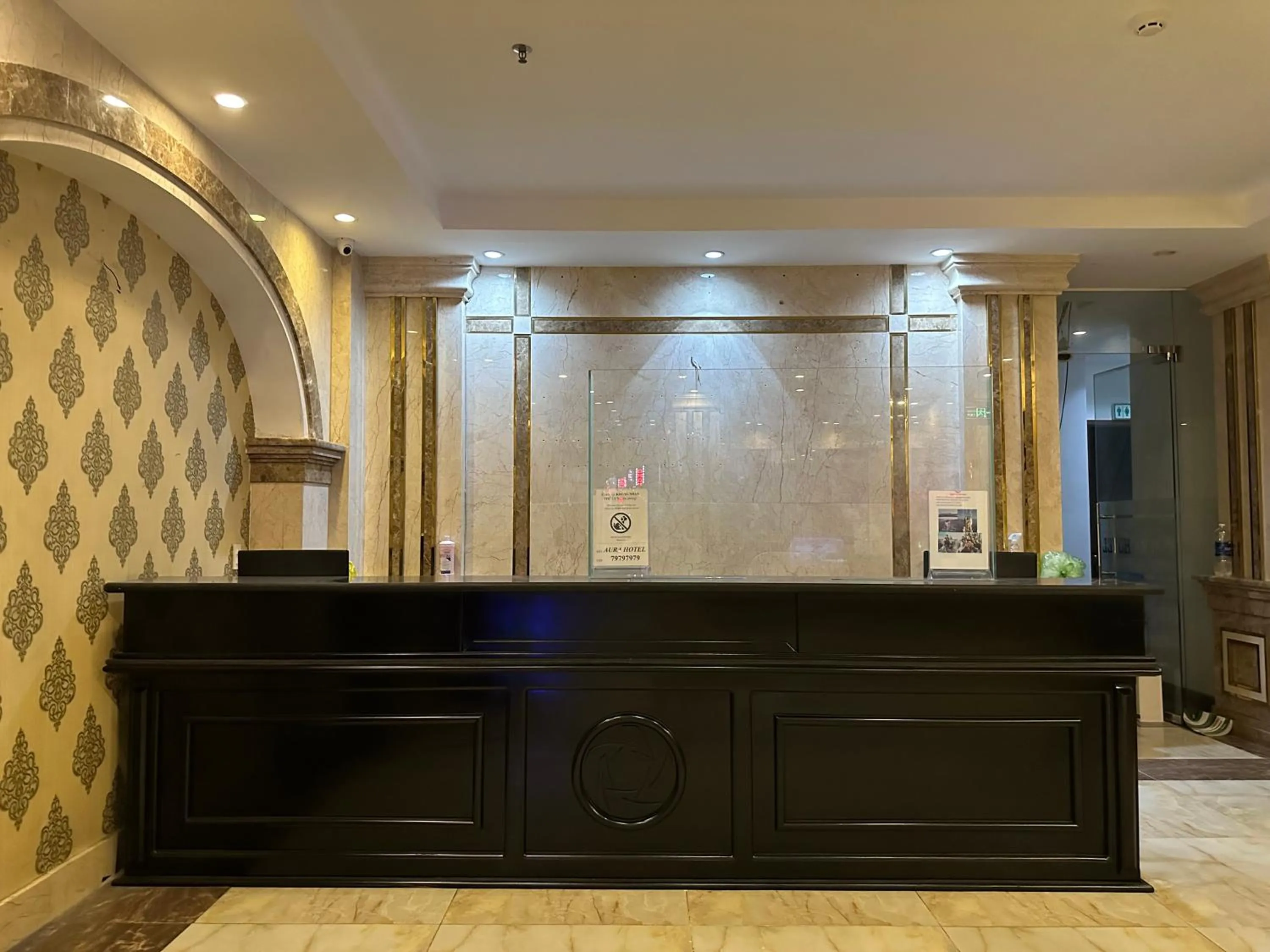 Lobby or reception in LION 8 Hotel