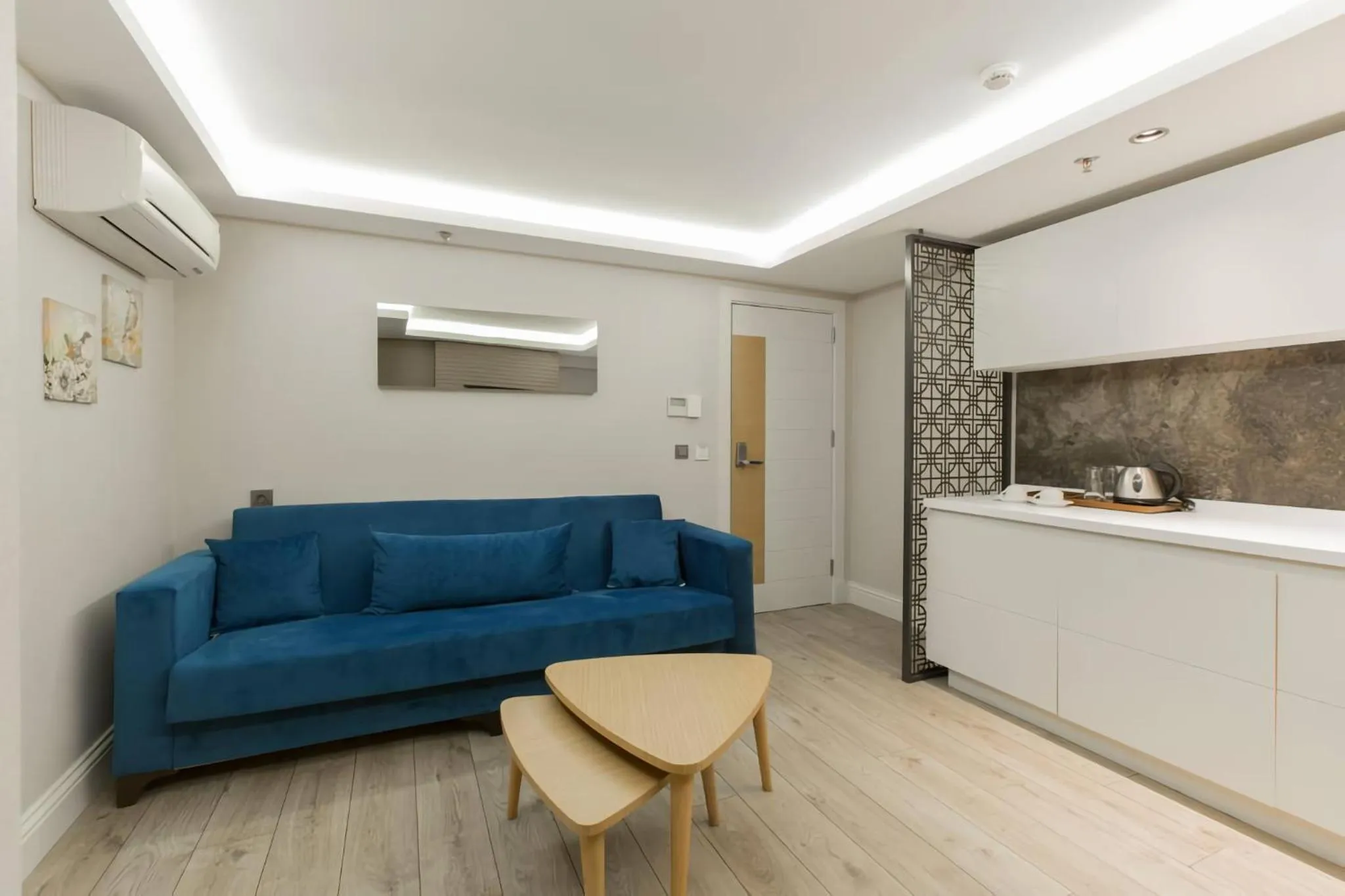 Living room in Carina Park Suites Nisantasi