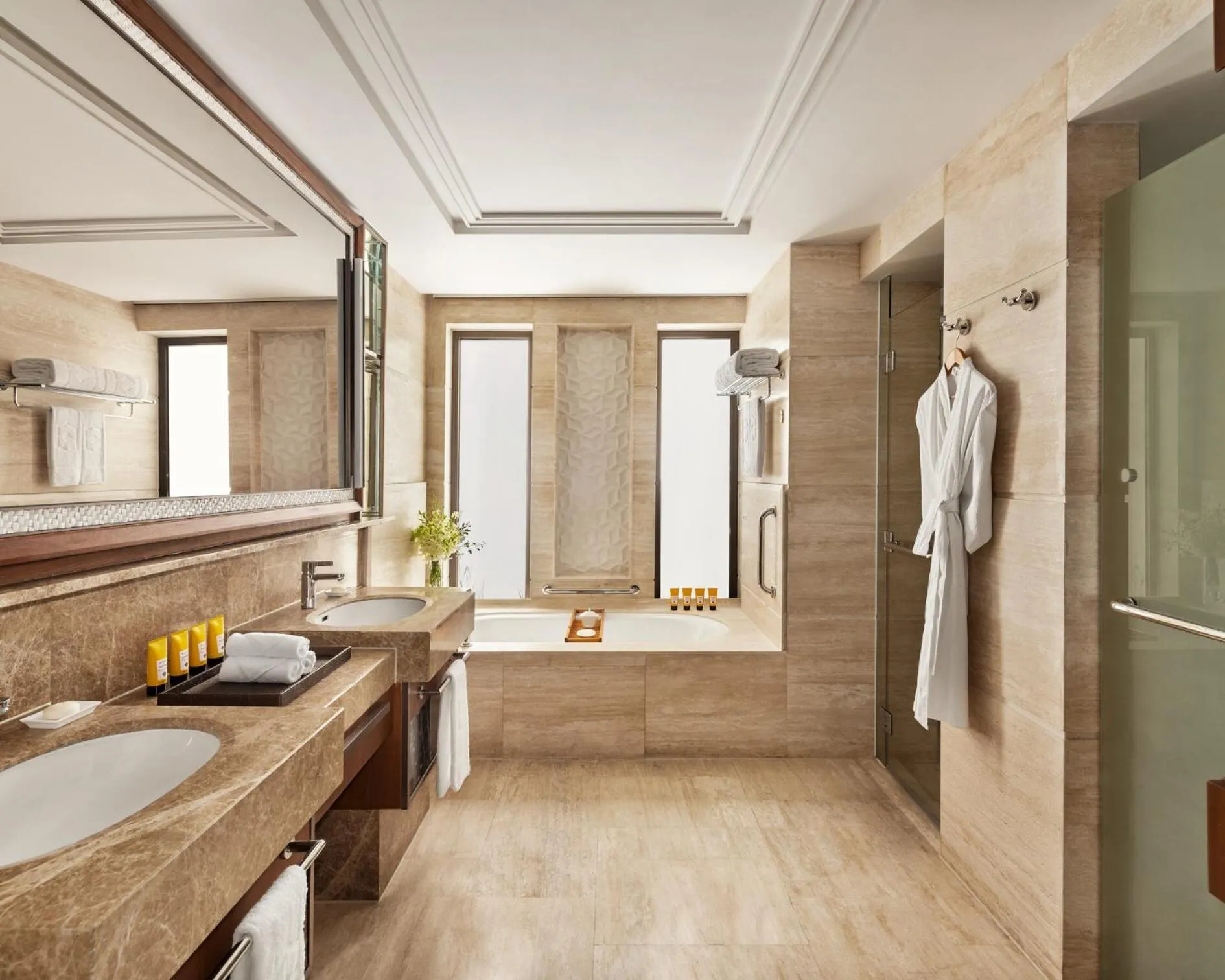 Bathroom in Shangri-La Sanya