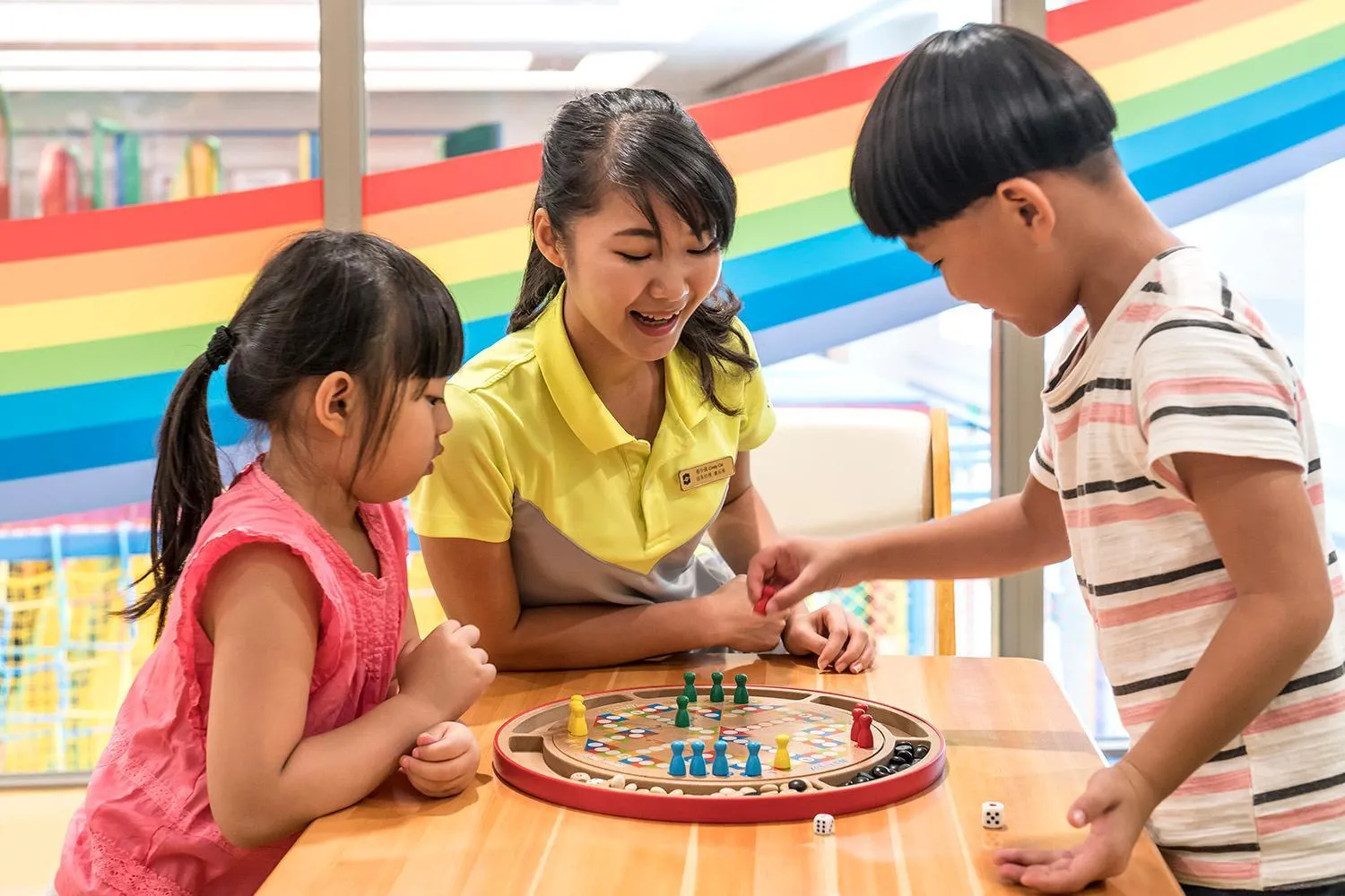 children in Shangri-La Sanya
