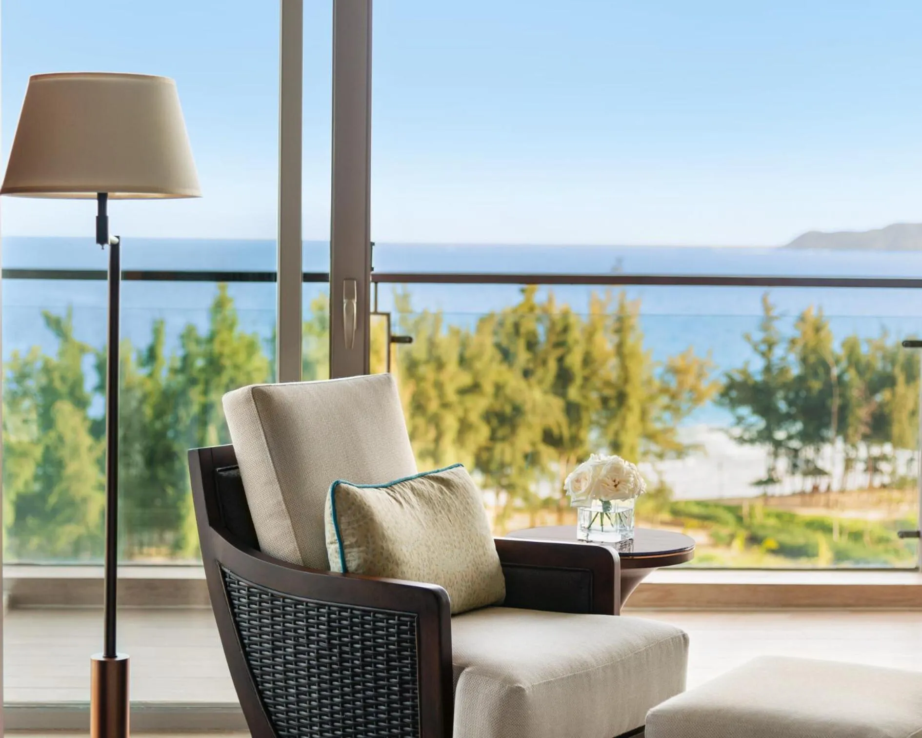 Seating area in Shangri-La Sanya