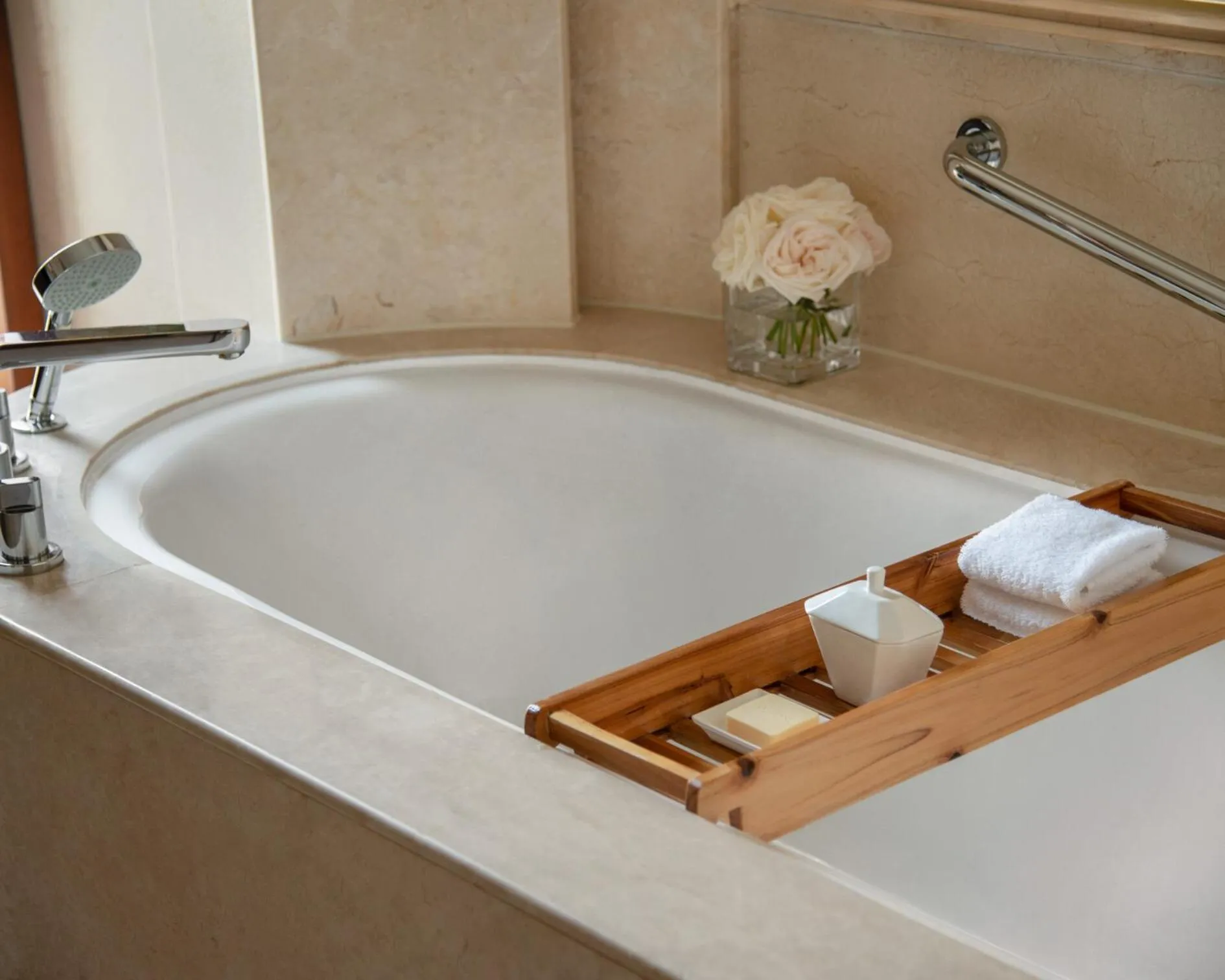 Bathroom in Shangri-La Sanya