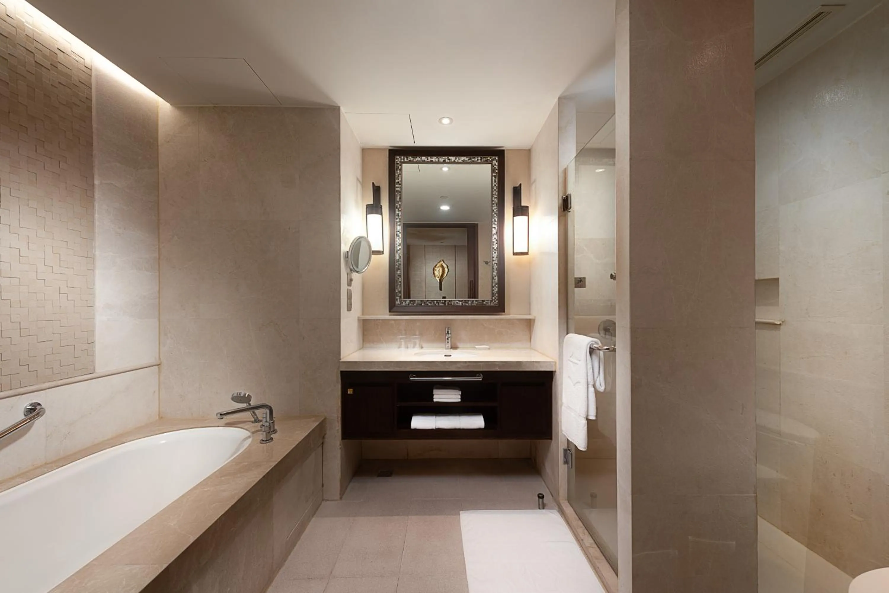 Bathroom in Shangri-La Sanya