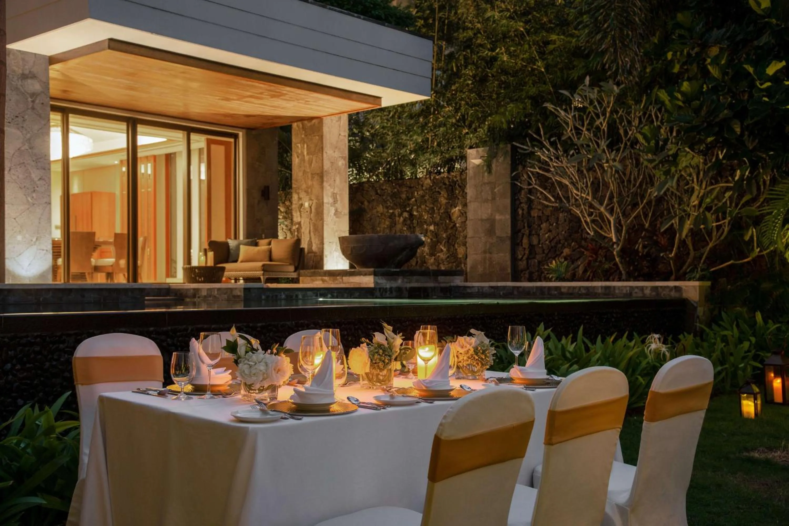 Photo of the whole room in Shangri-La Sanya