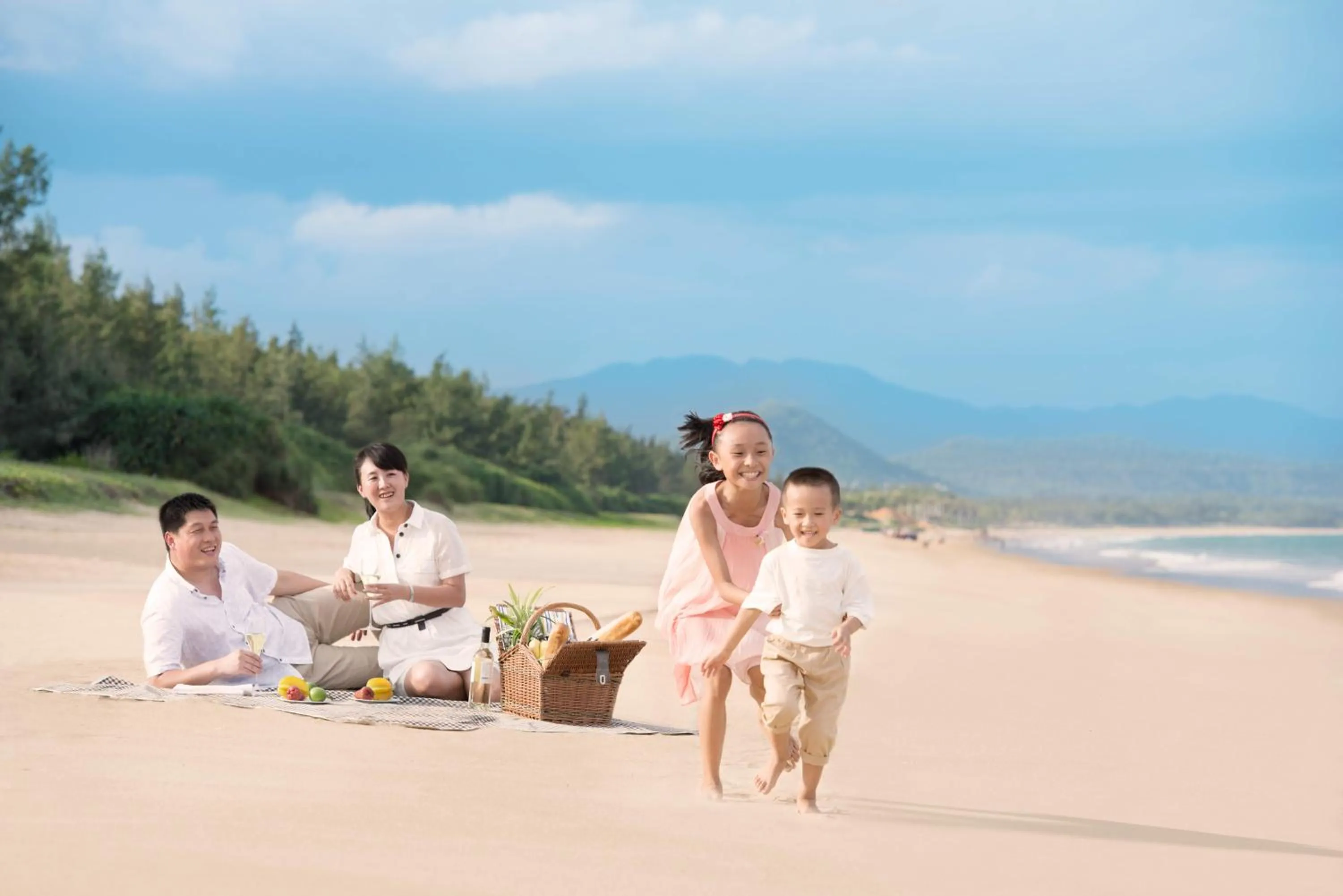 Beach in Shangri-La Sanya
