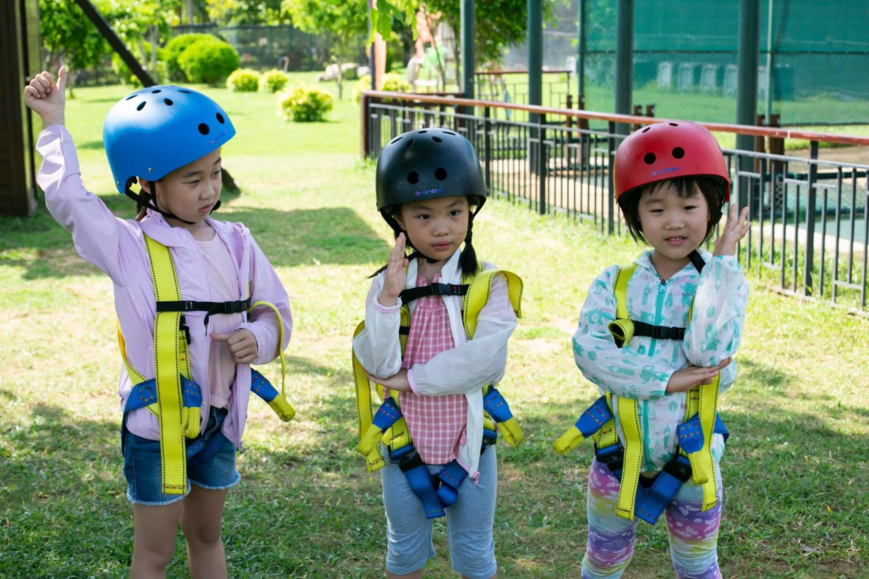 children in Shangri-La Sanya