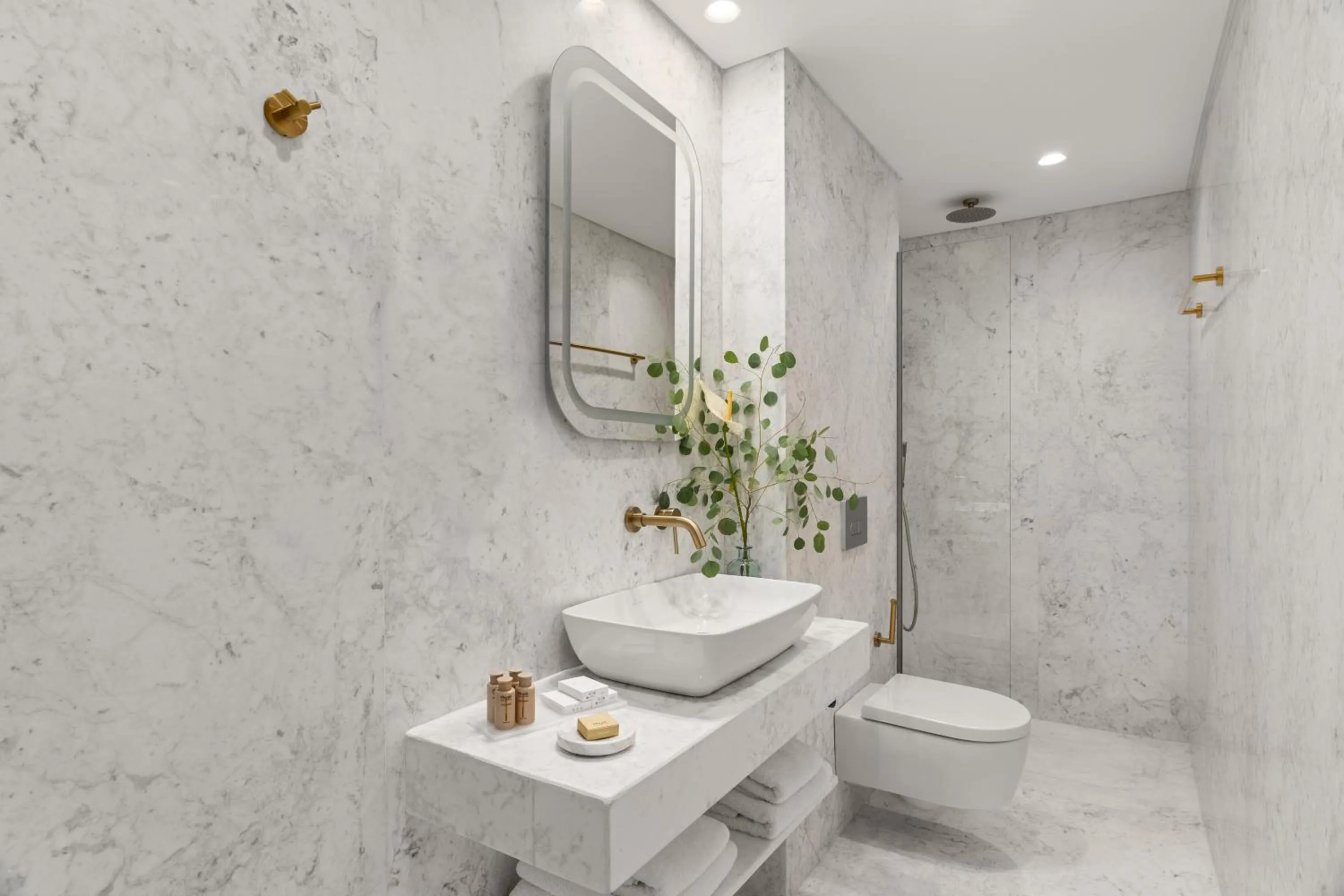 Bathroom in The Athenaeum Luxury Hotel