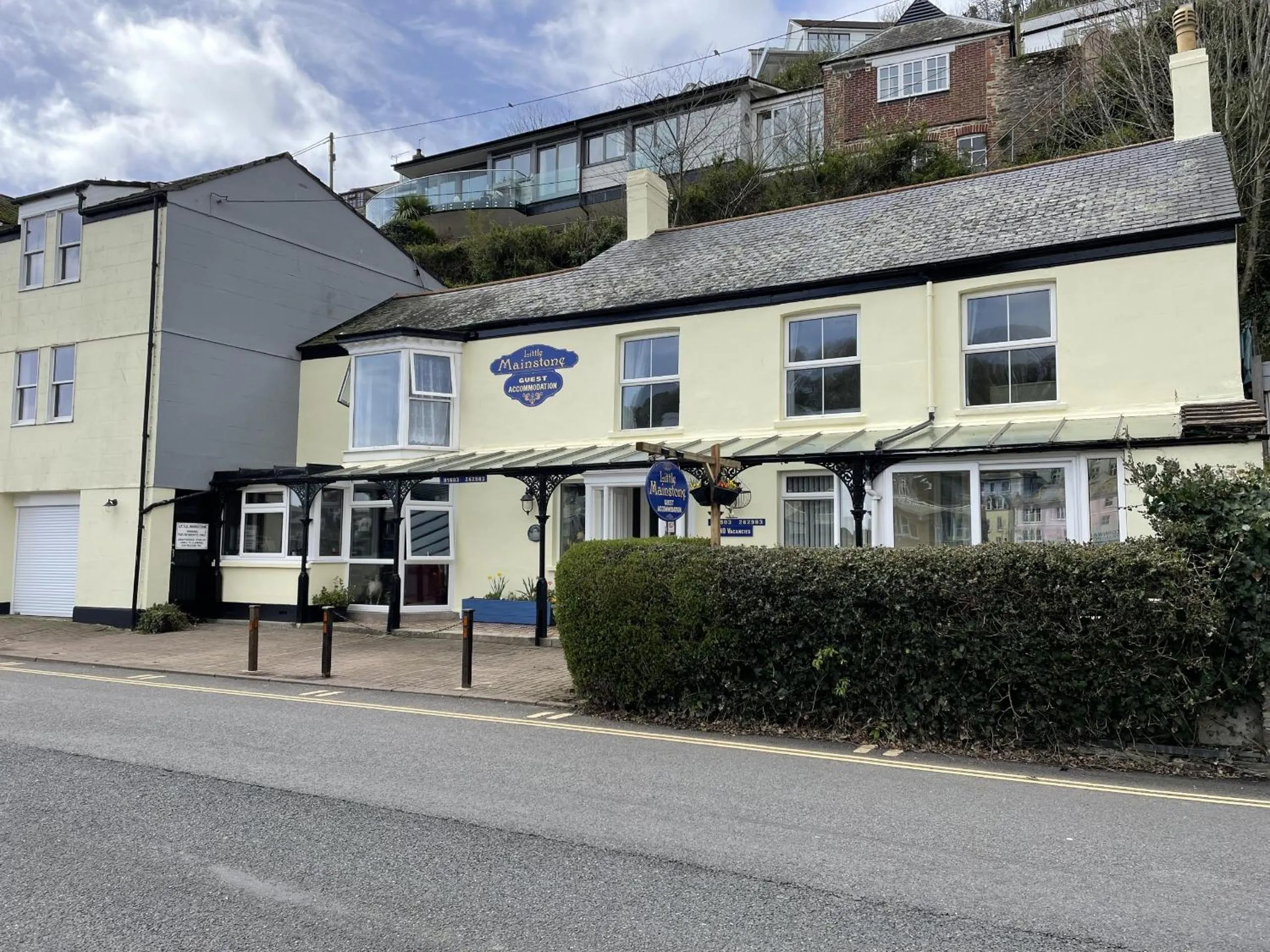 Property building in Little Mainstone Guest House