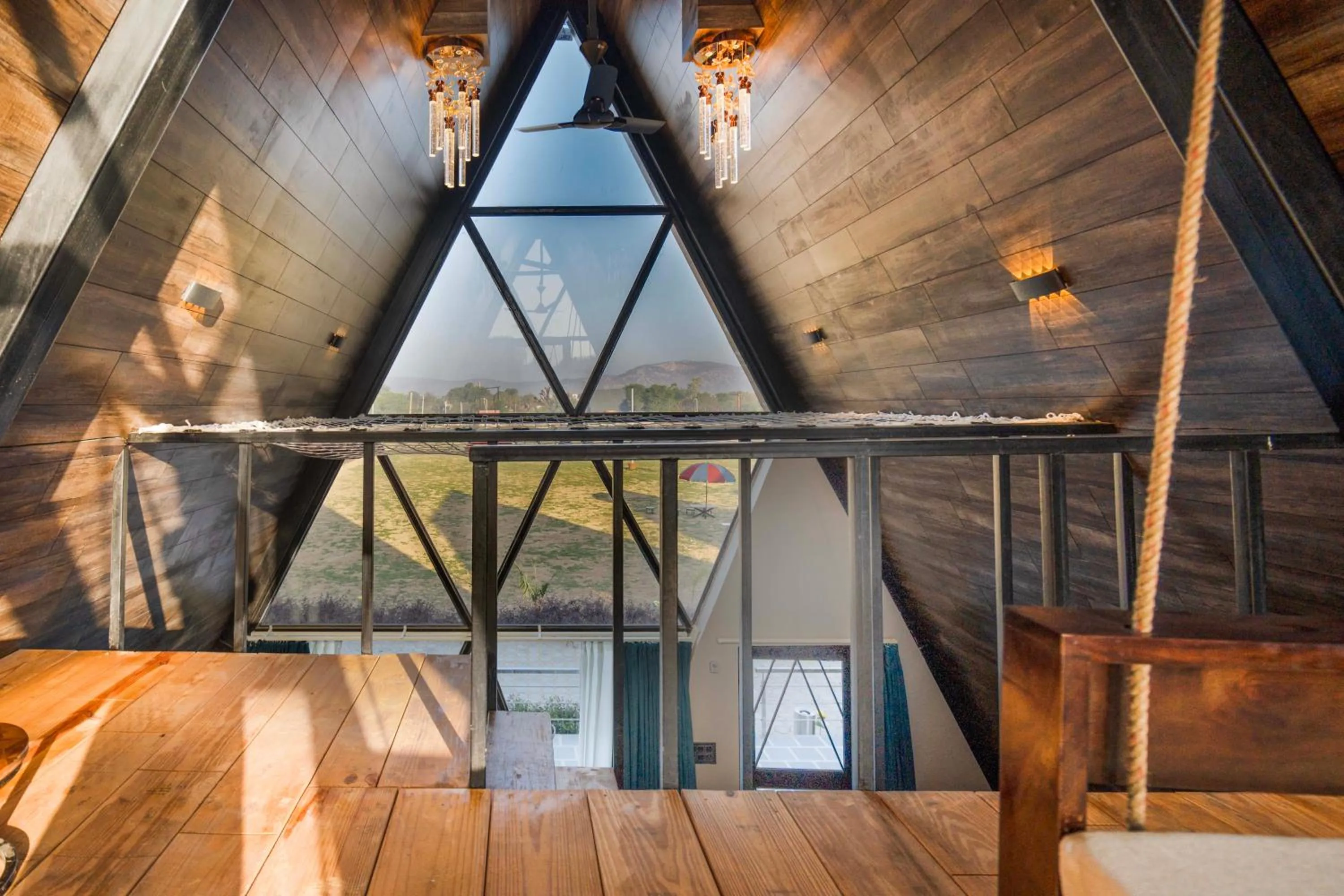 TV and multimedia, Bed in Sunflower Saga