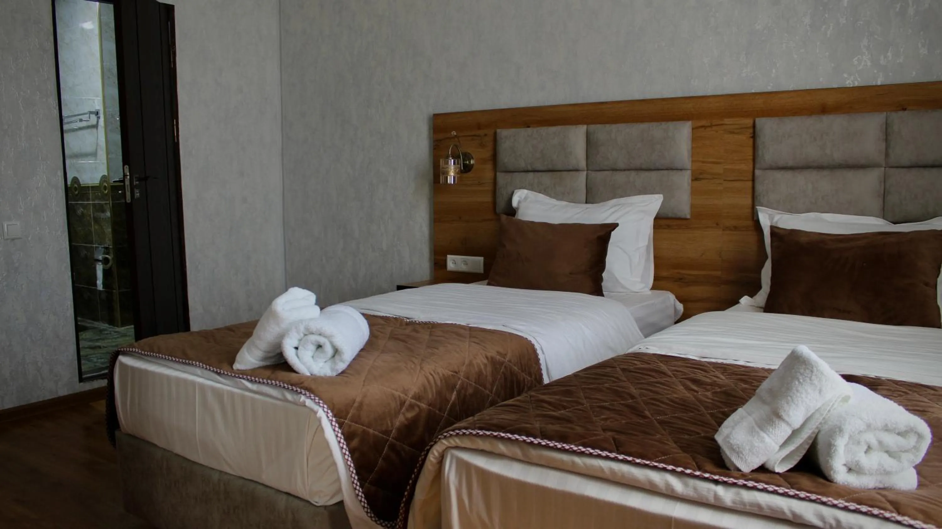 Bed in Grand Shosh Hotel