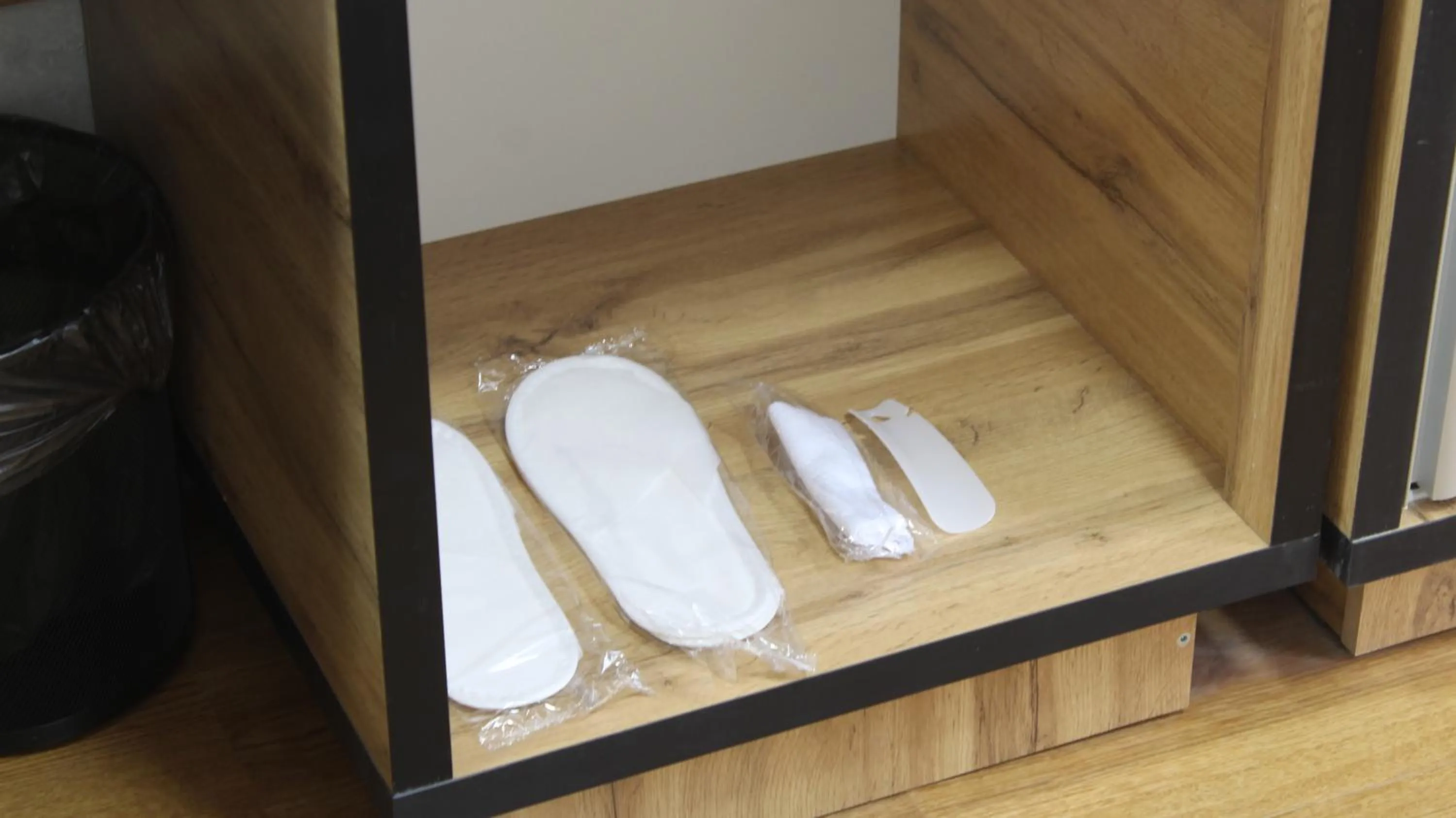 wardrobe in Grand Shosh Hotel