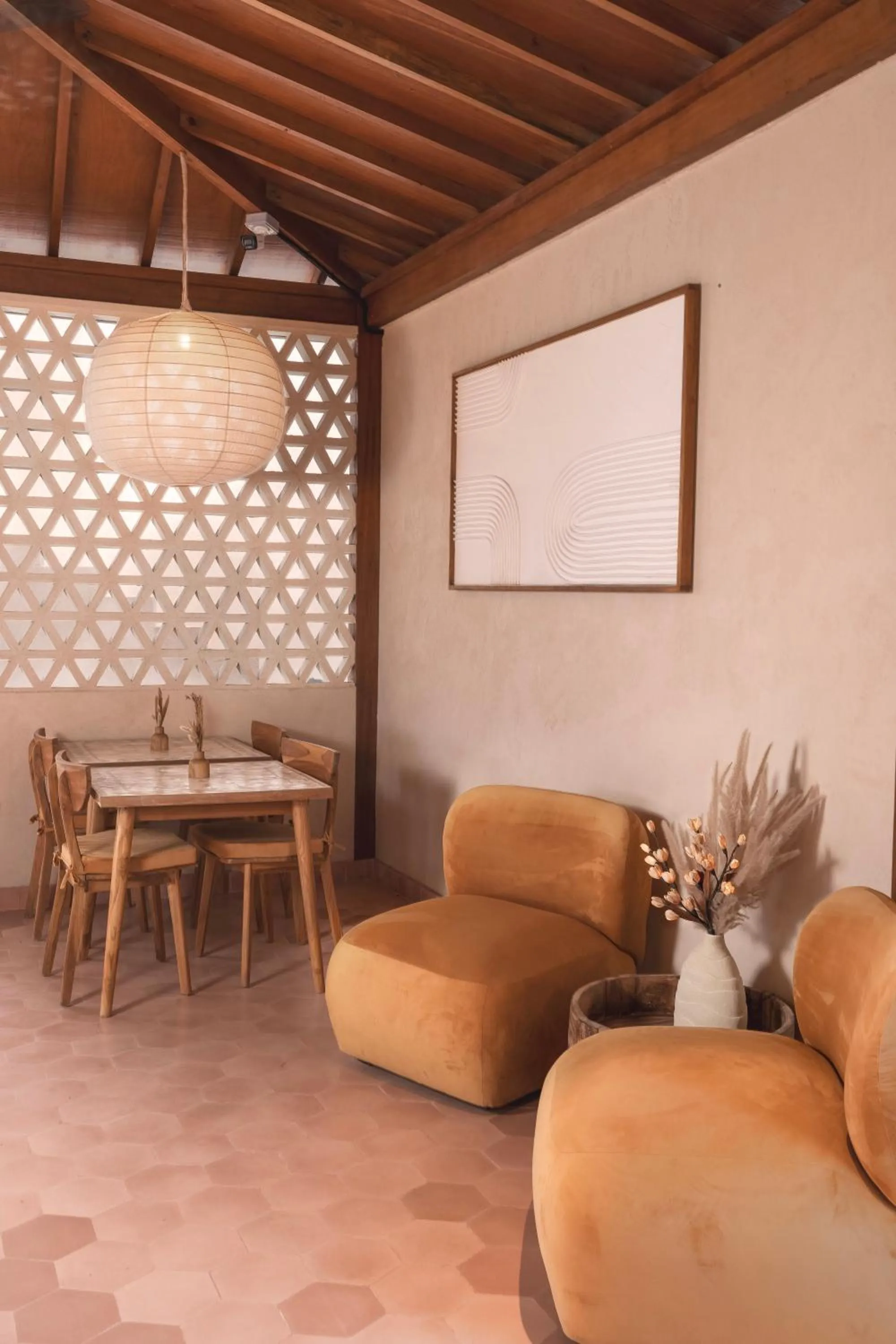 Restaurant/places to eat in Dune Seseh