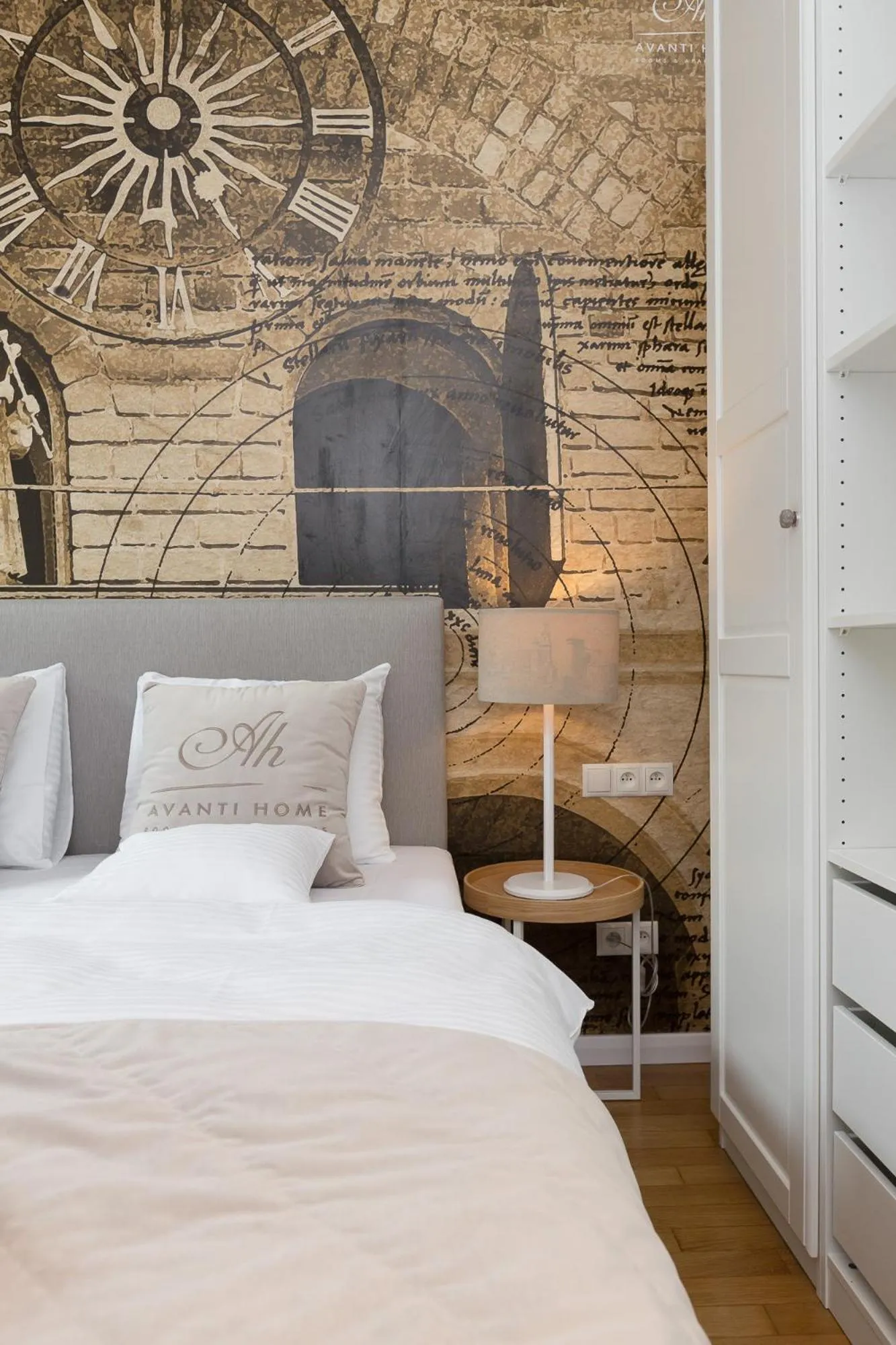 Photo of the whole room, Bed in AVANTI Home