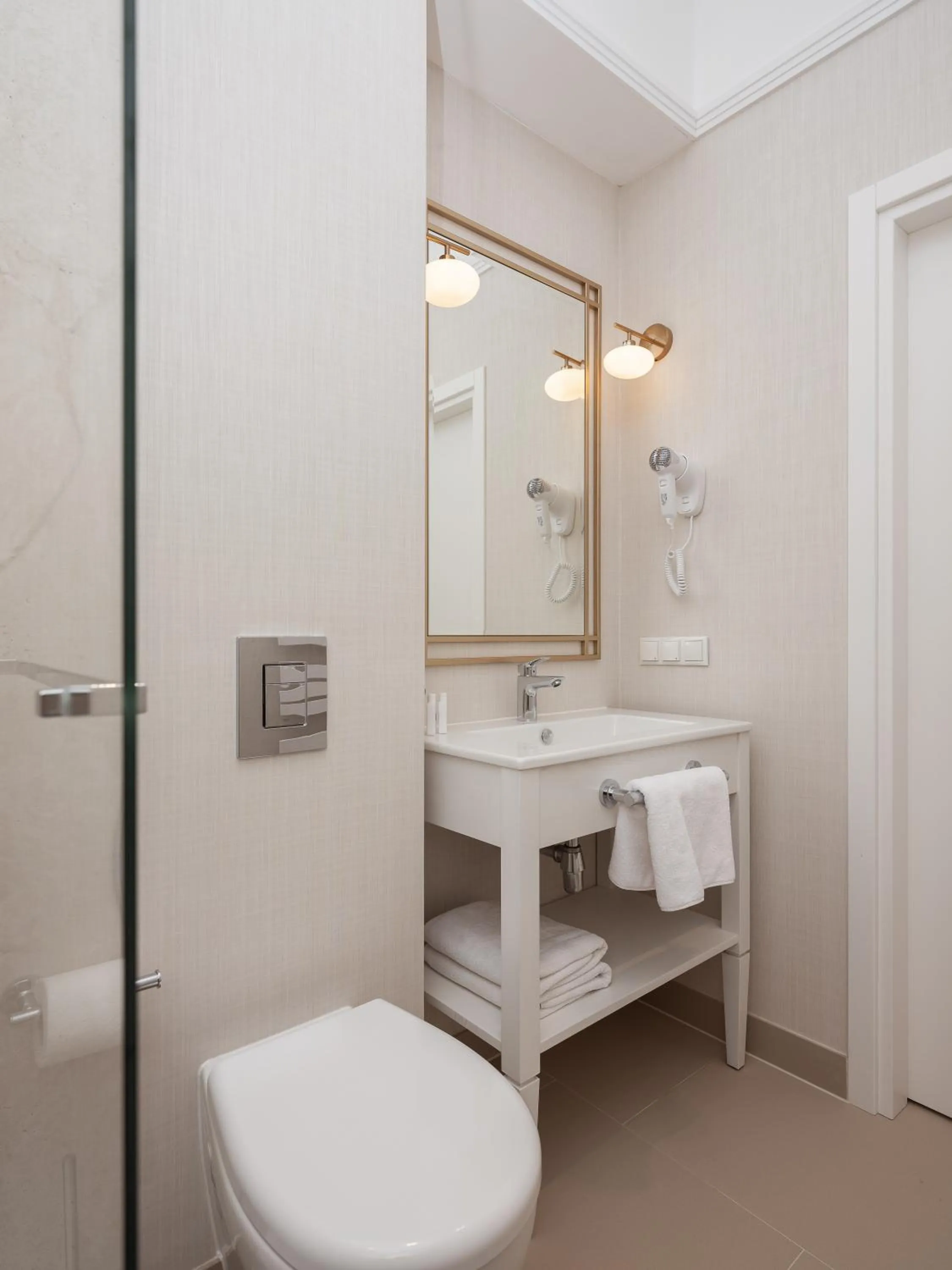 Bathroom in AVANTI Home