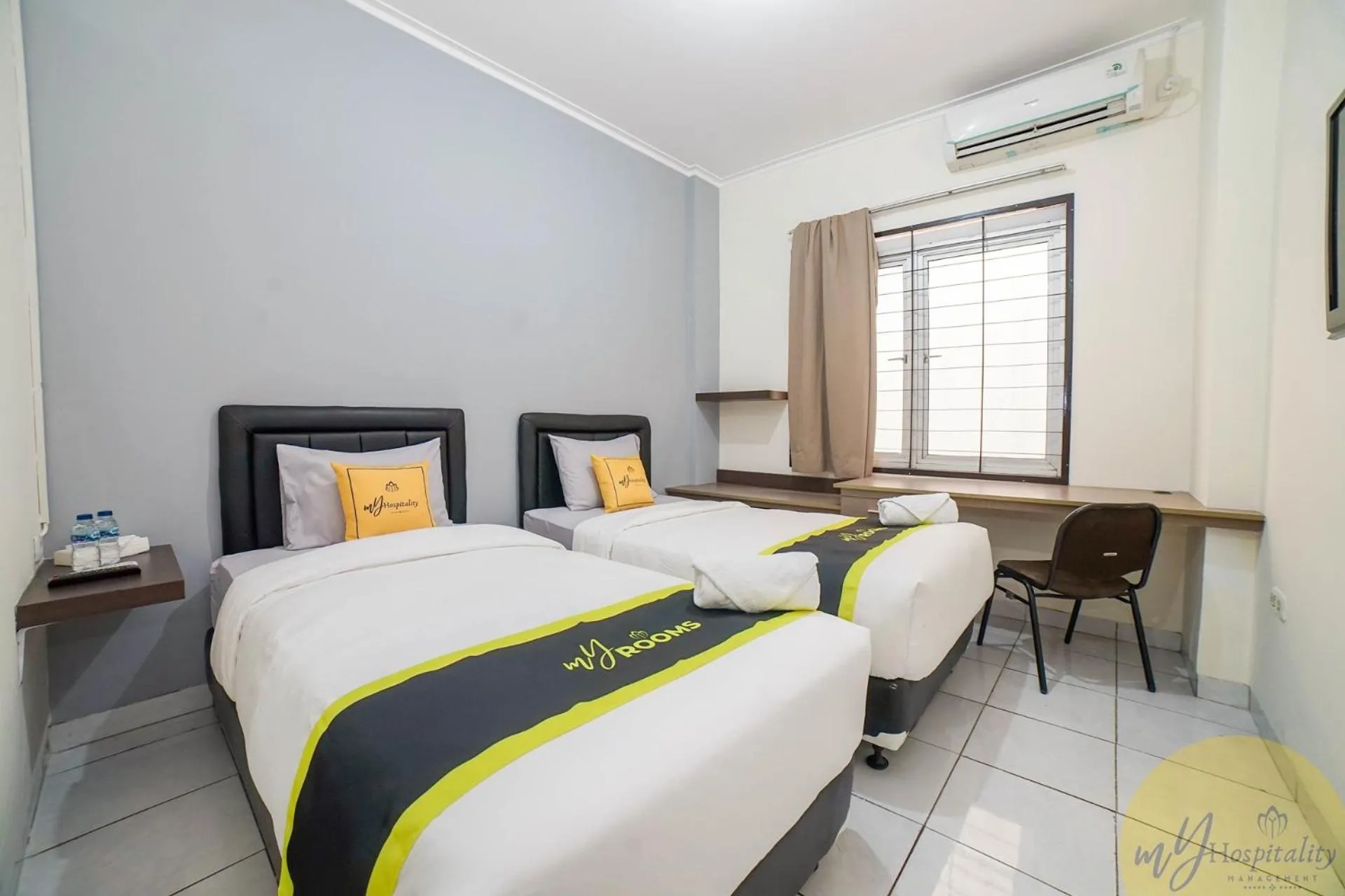 Bed in Fortuna Hotel & Residence by My Hospitality