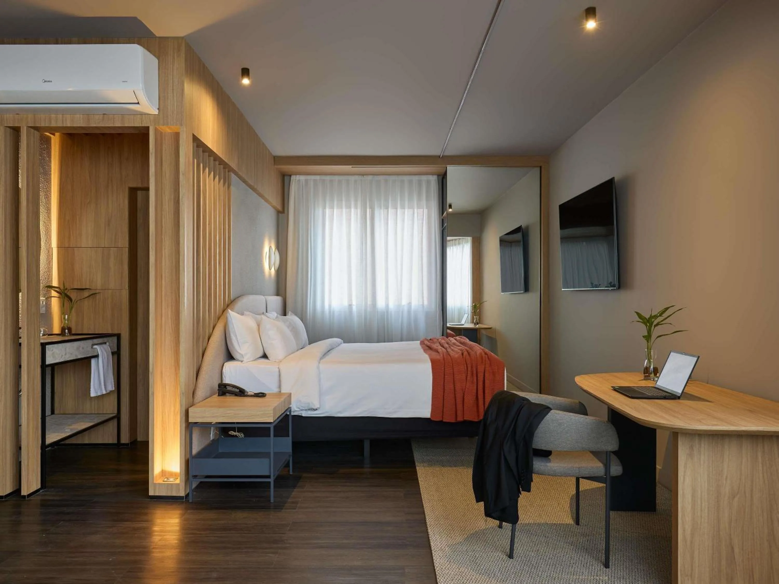 Bedroom, Bed in Mercure Belo Horizonte Vila da Serra