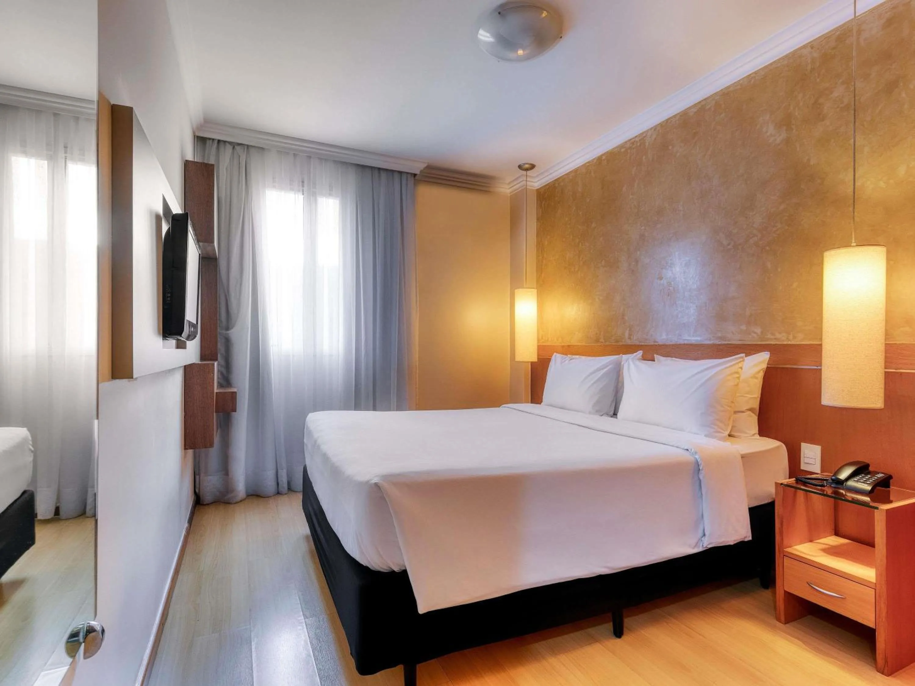 Bedroom, Bed in Mercure Belo Horizonte Vila da Serra