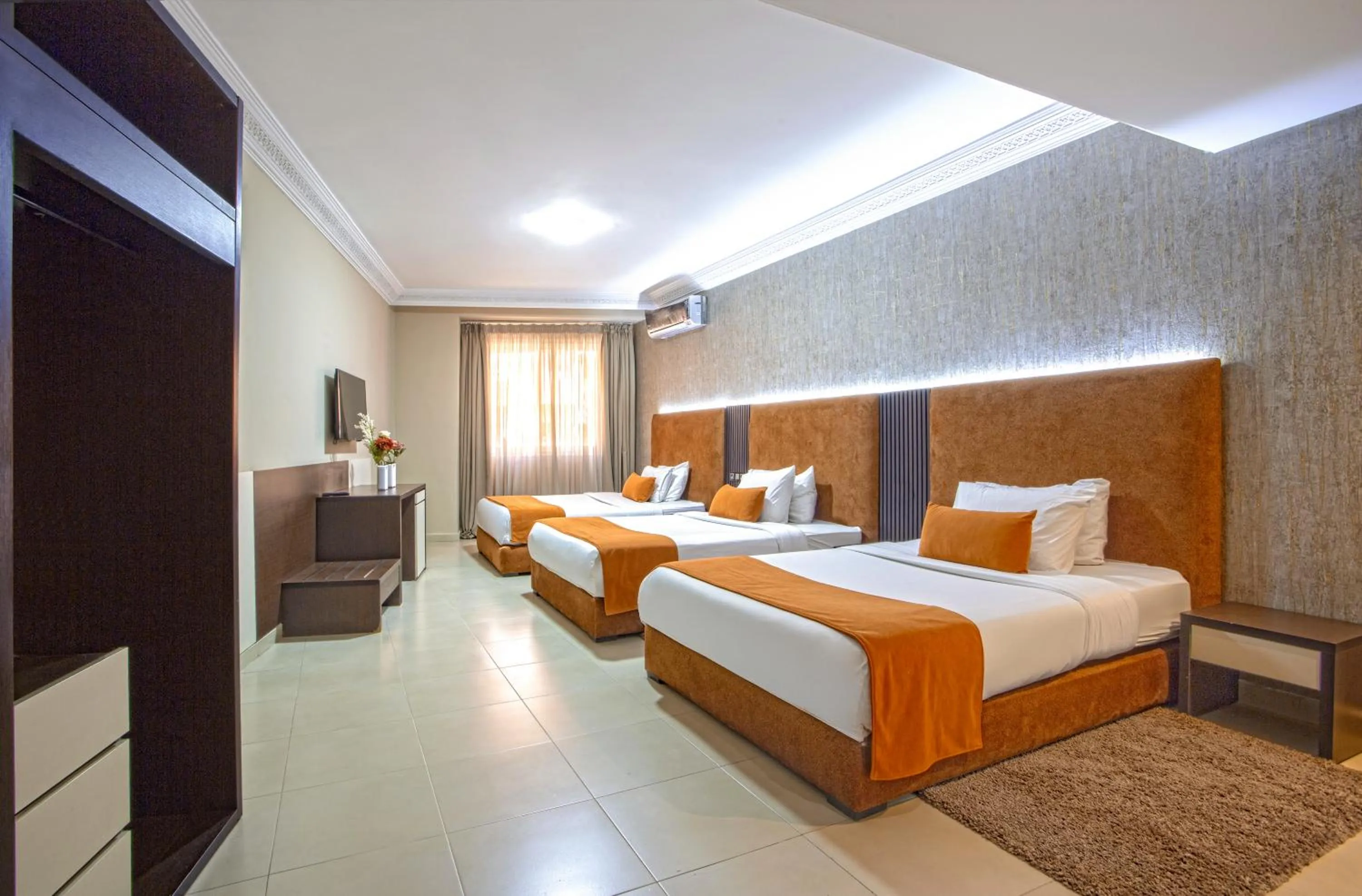 Bed in Yaad City Hotel