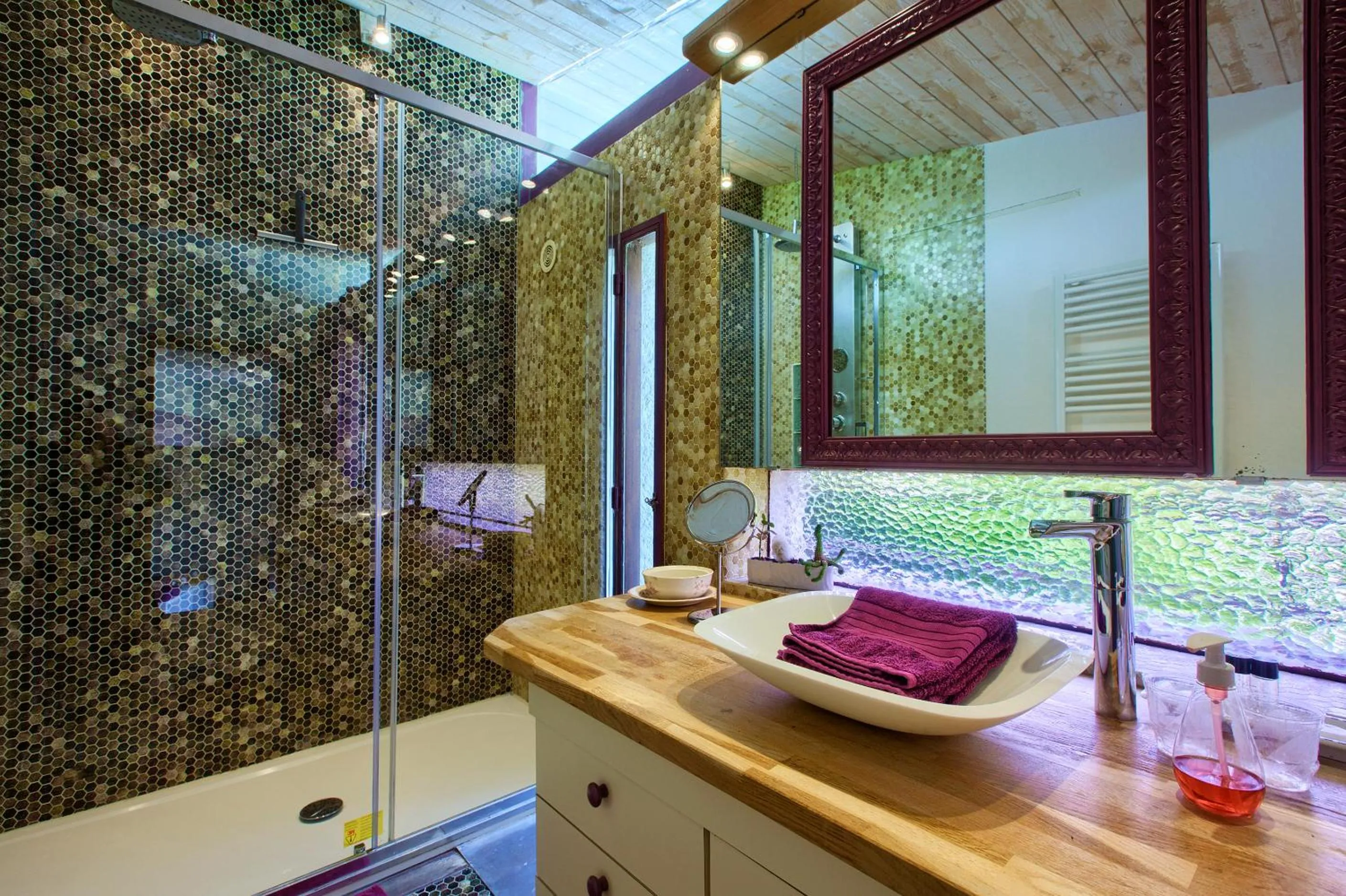 Bathroom in B&B La Closerie 33