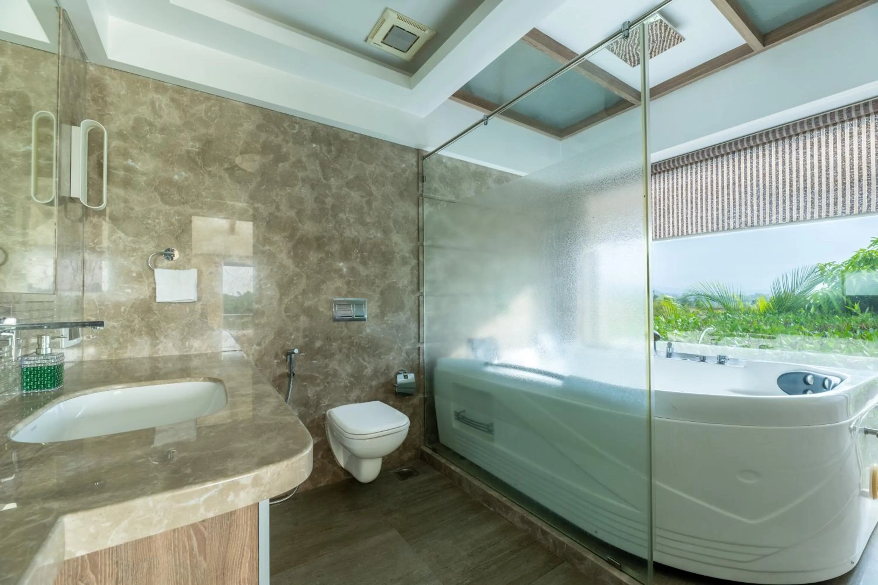 Hot Tub in Energise Soul Retreat By ELIVAAS, Trimbakeshwar Nashik