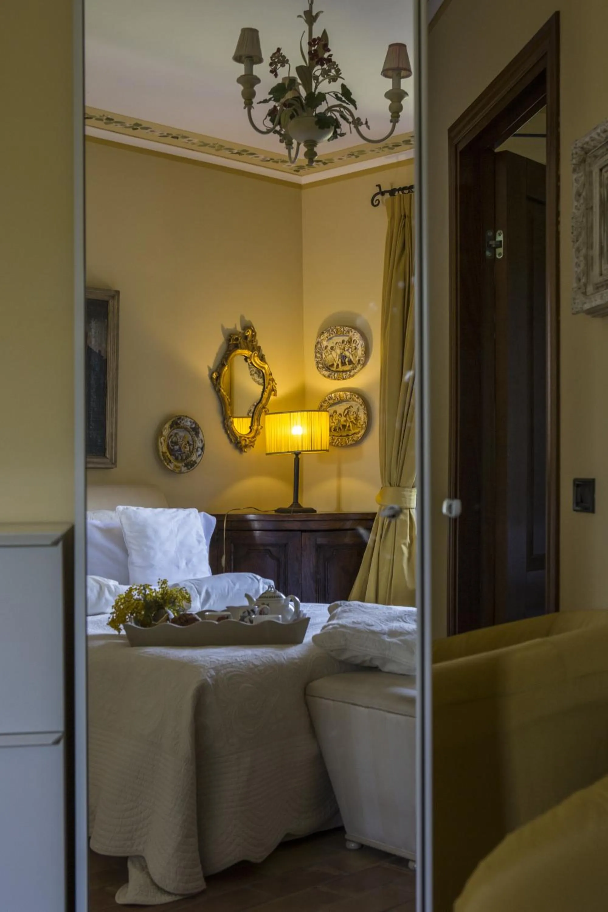 Decorative detail in Monterosato Country House