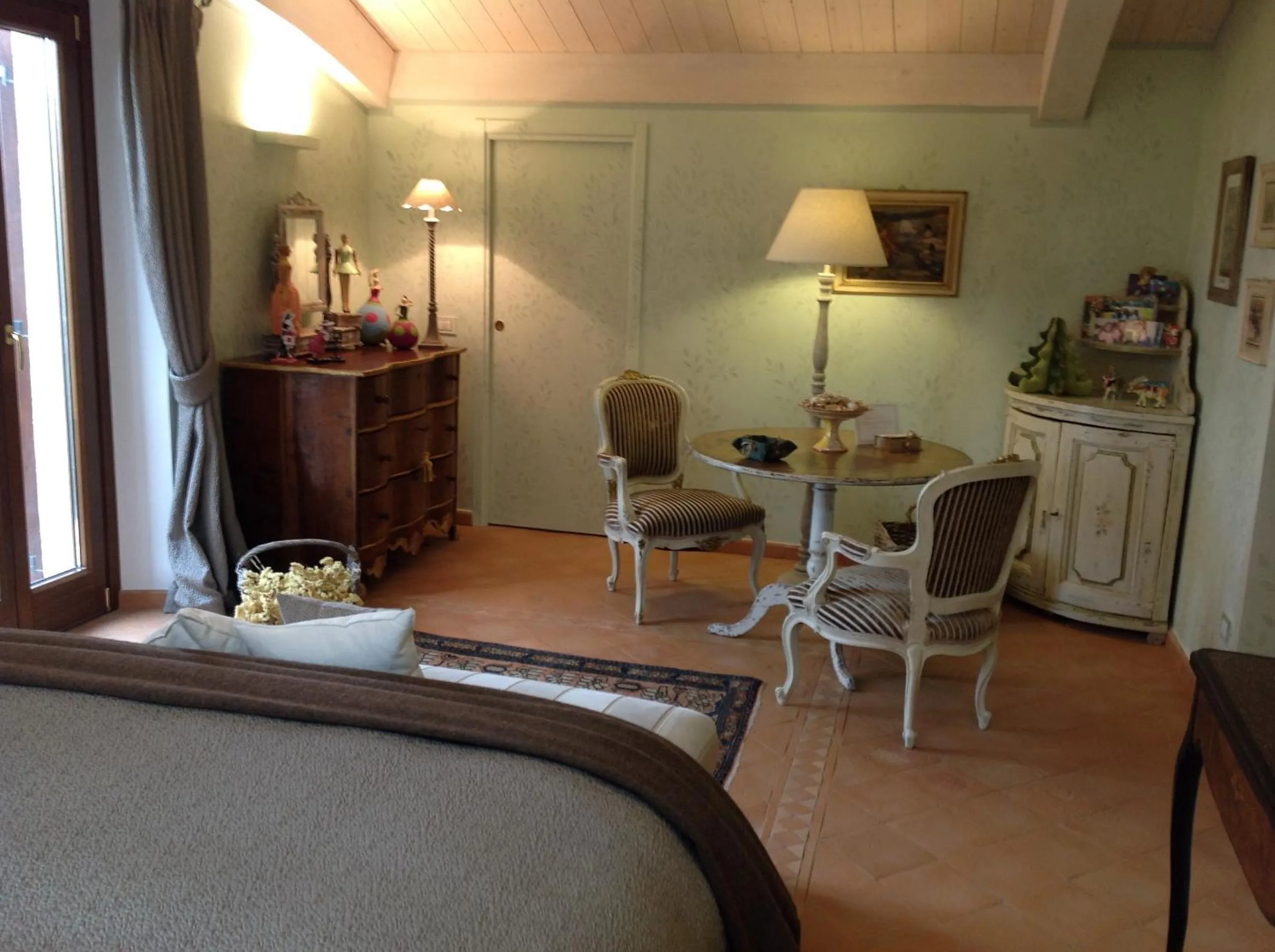 Seating area in Monterosato Country House