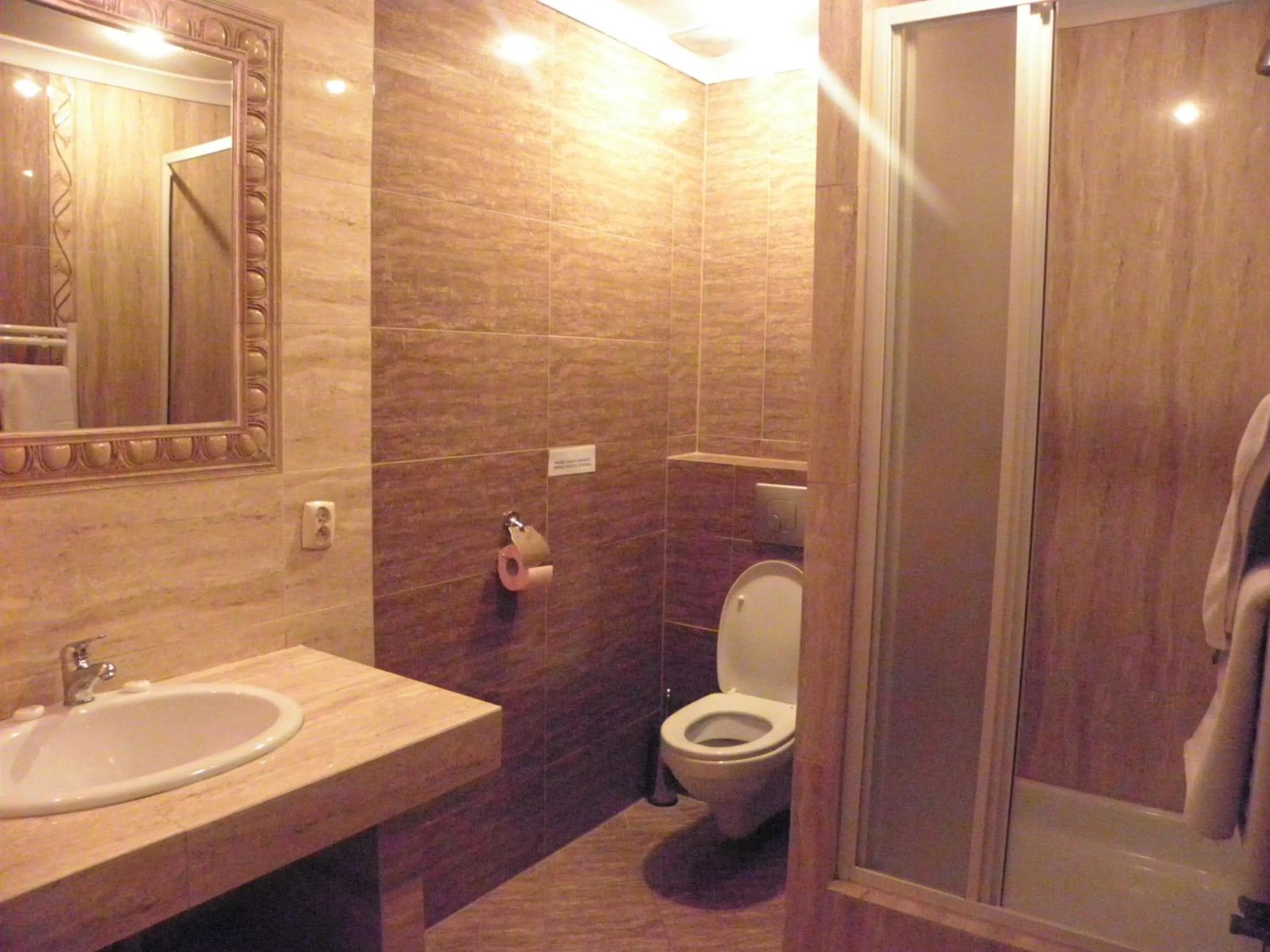 Bathroom in Motel Tower